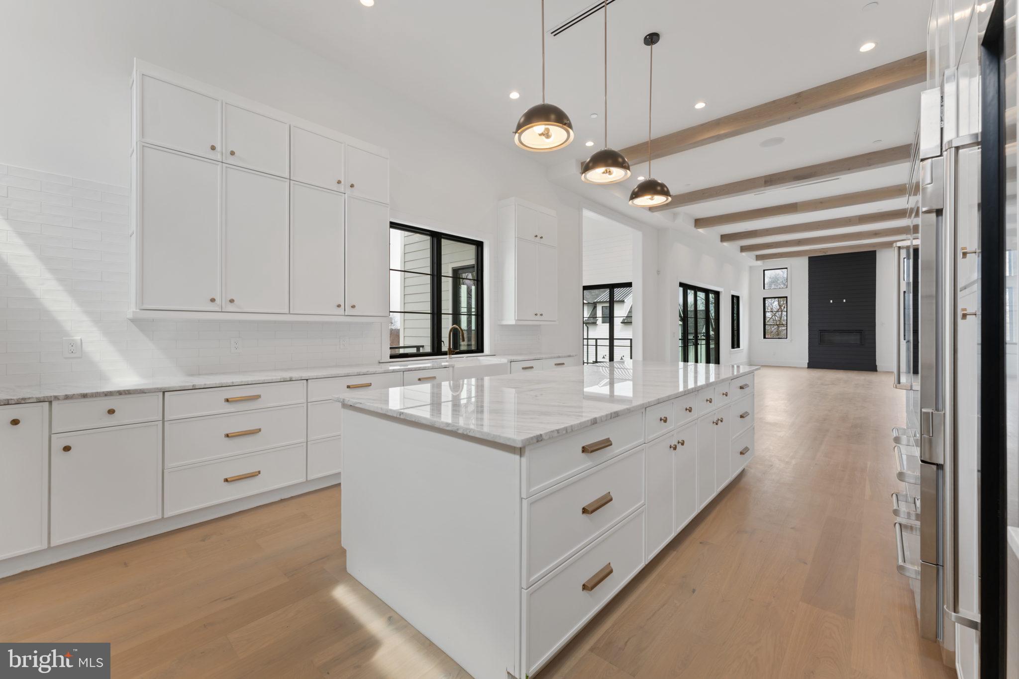 GLENSIDE - Residential