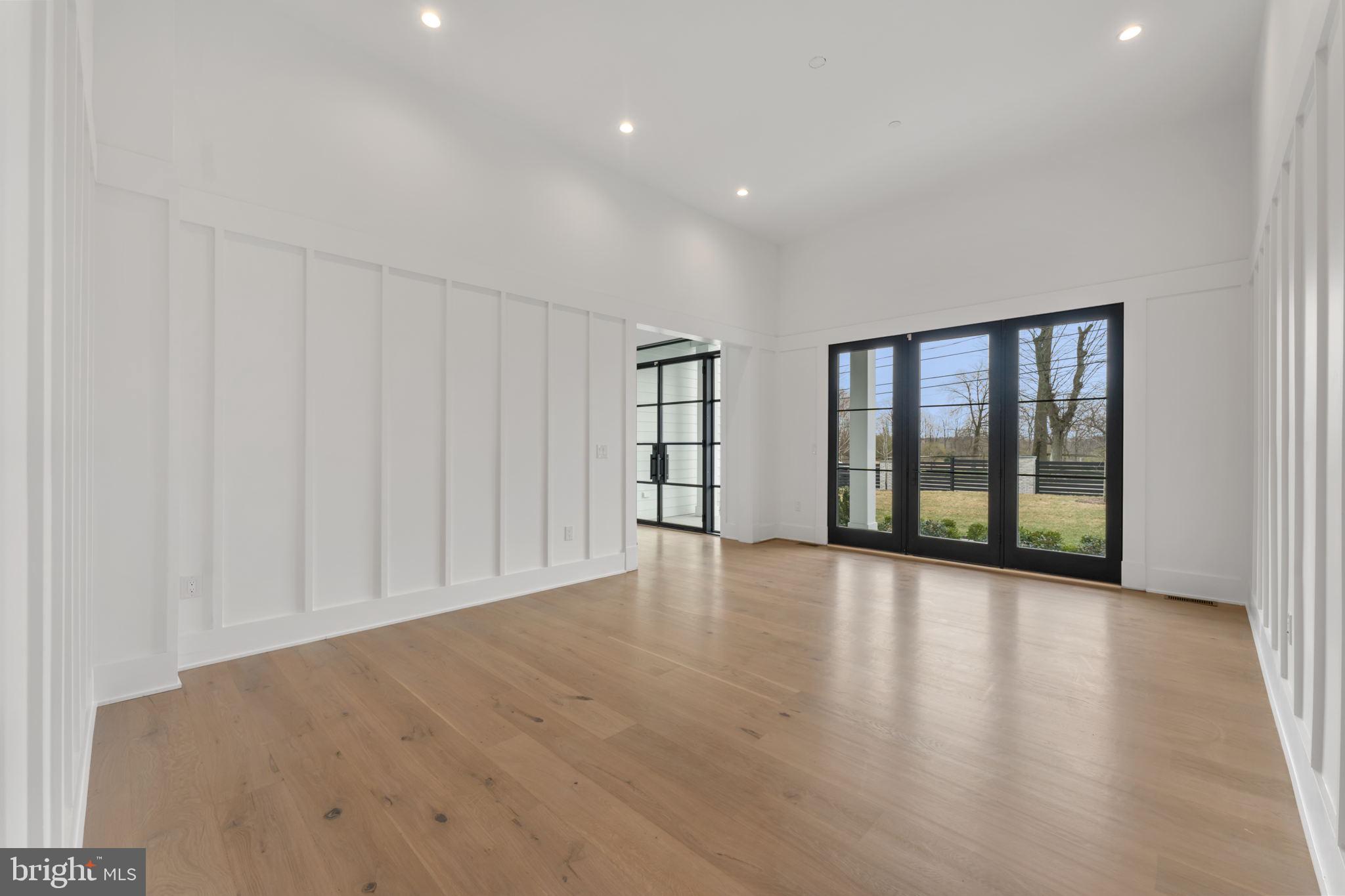 GLENSIDE - Residential