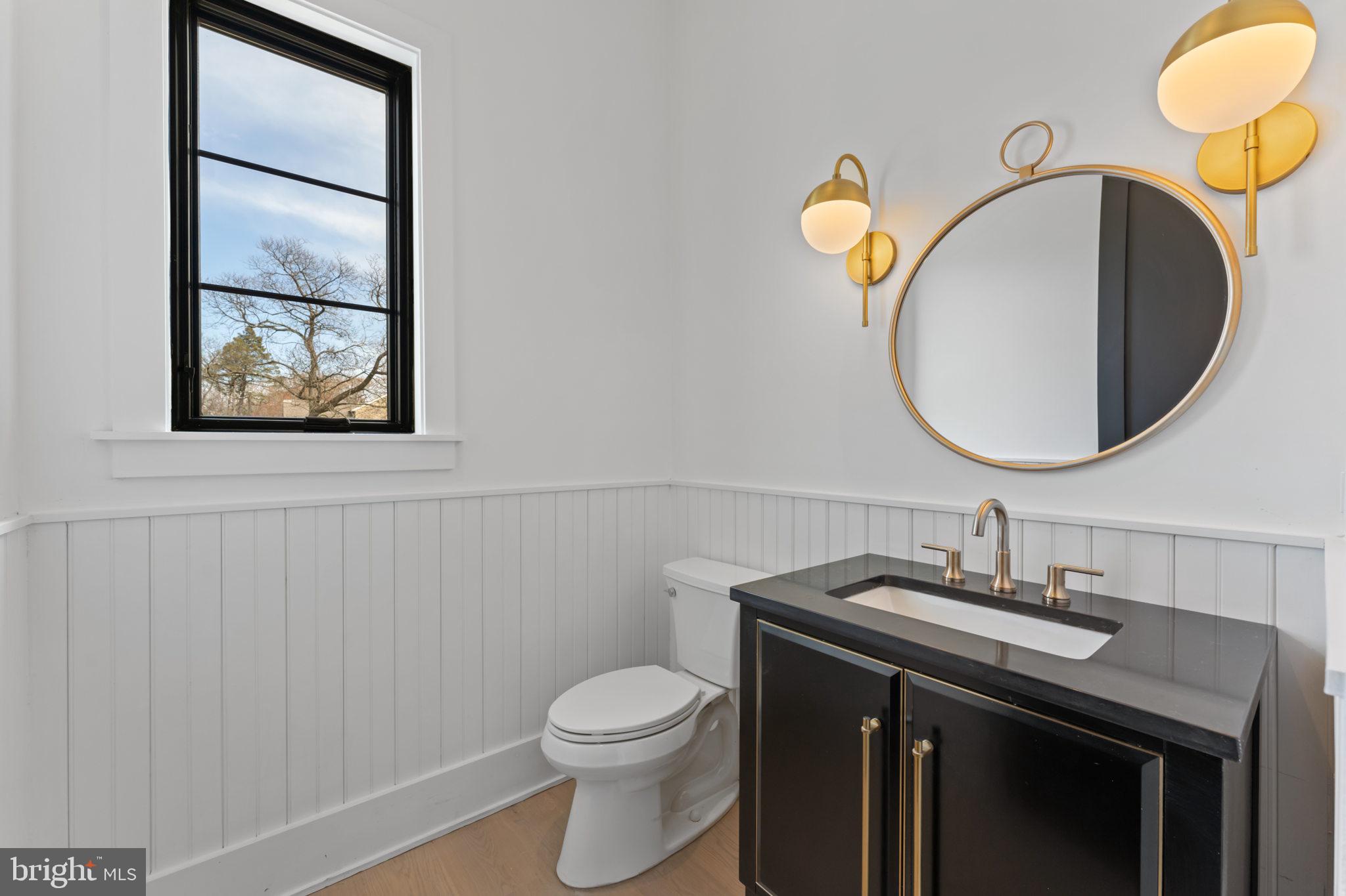 GLENSIDE - Residential