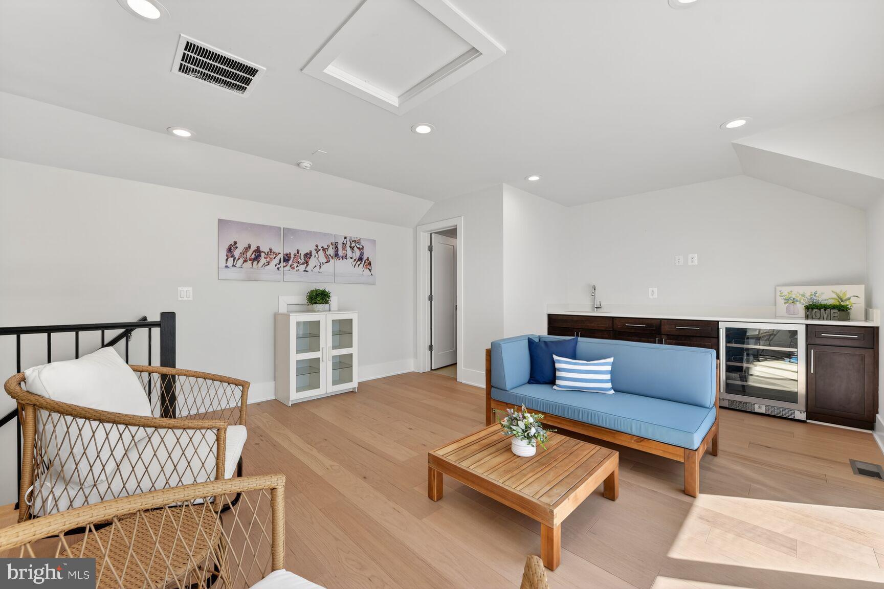 SULLY STATION II - Residential