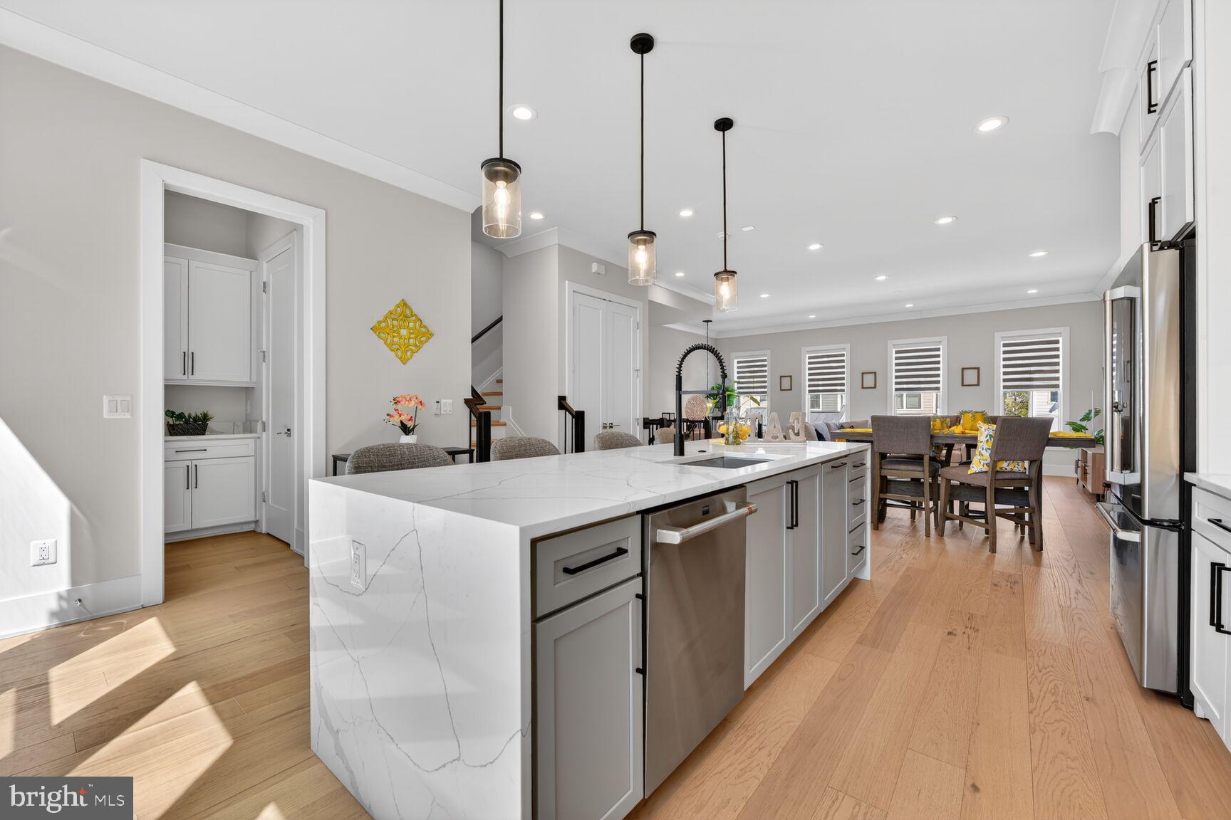 SULLY STATION II - Residential