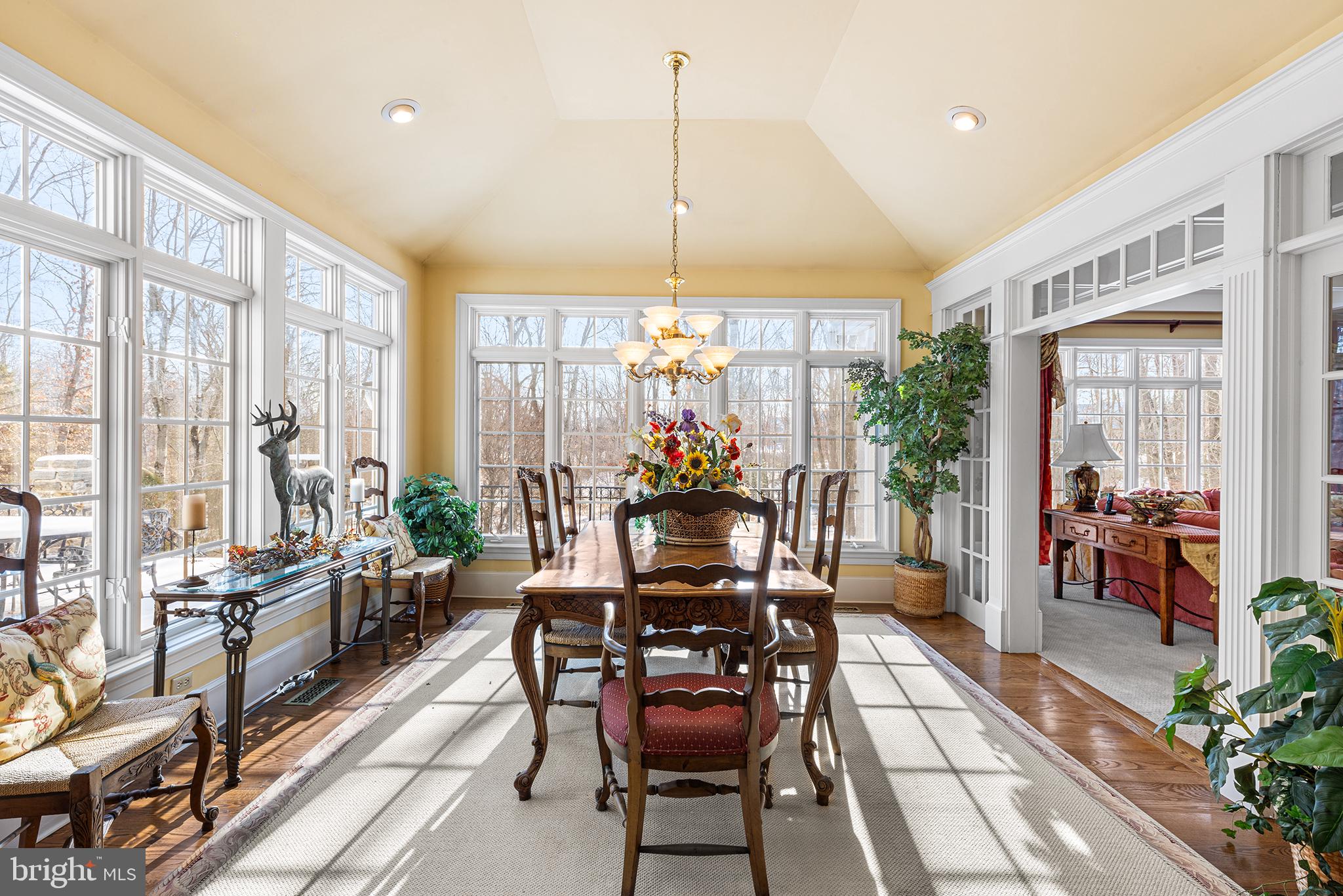 DOVECOTE - Residential