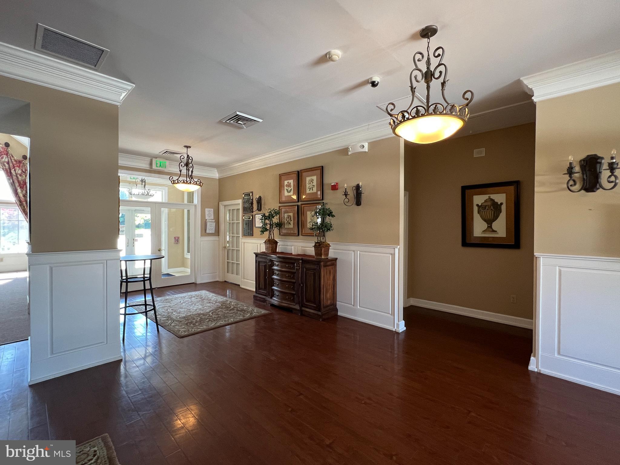 ELLICOTT MEADOWS - Residential