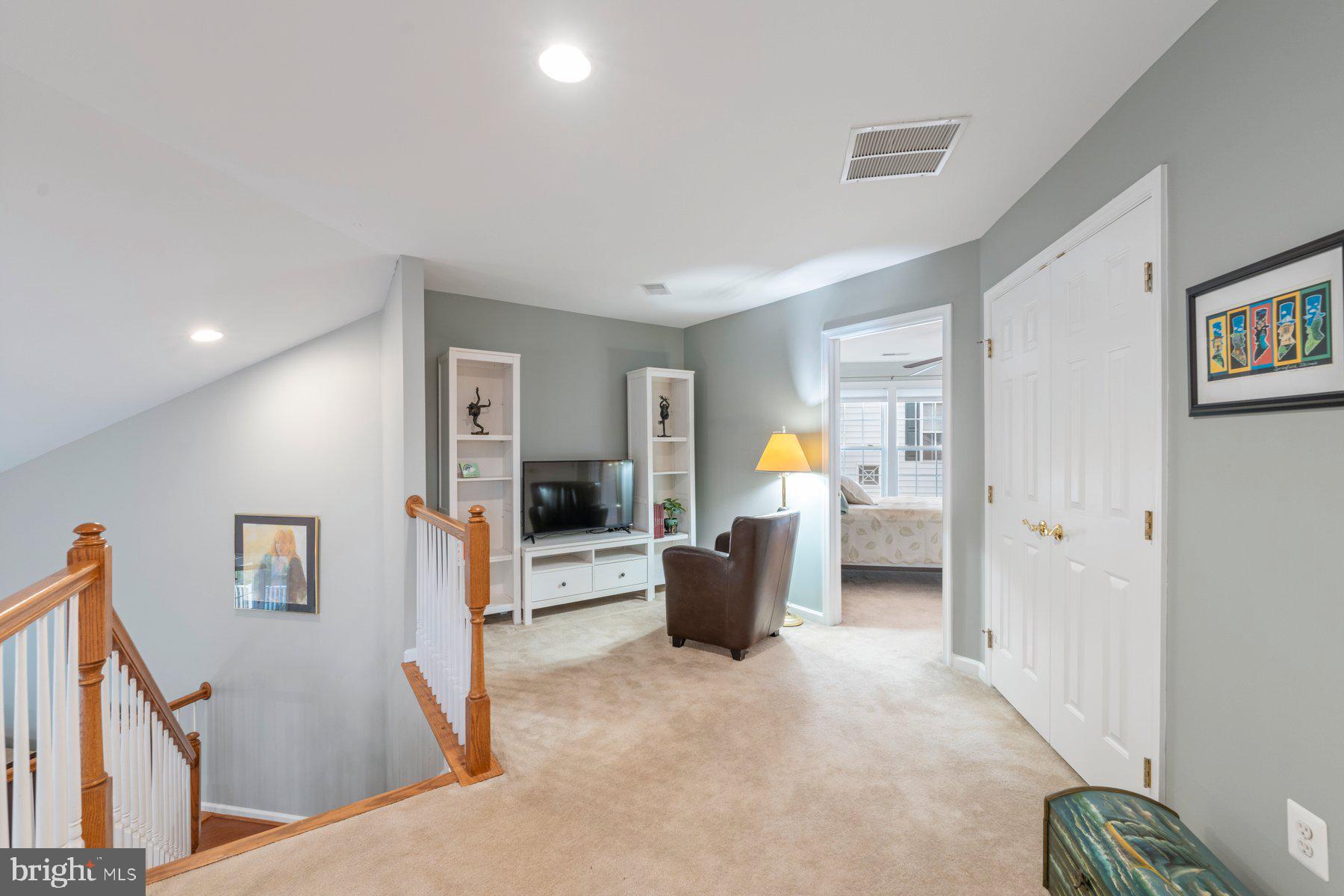 ELLICOTT MEADOWS - Residential