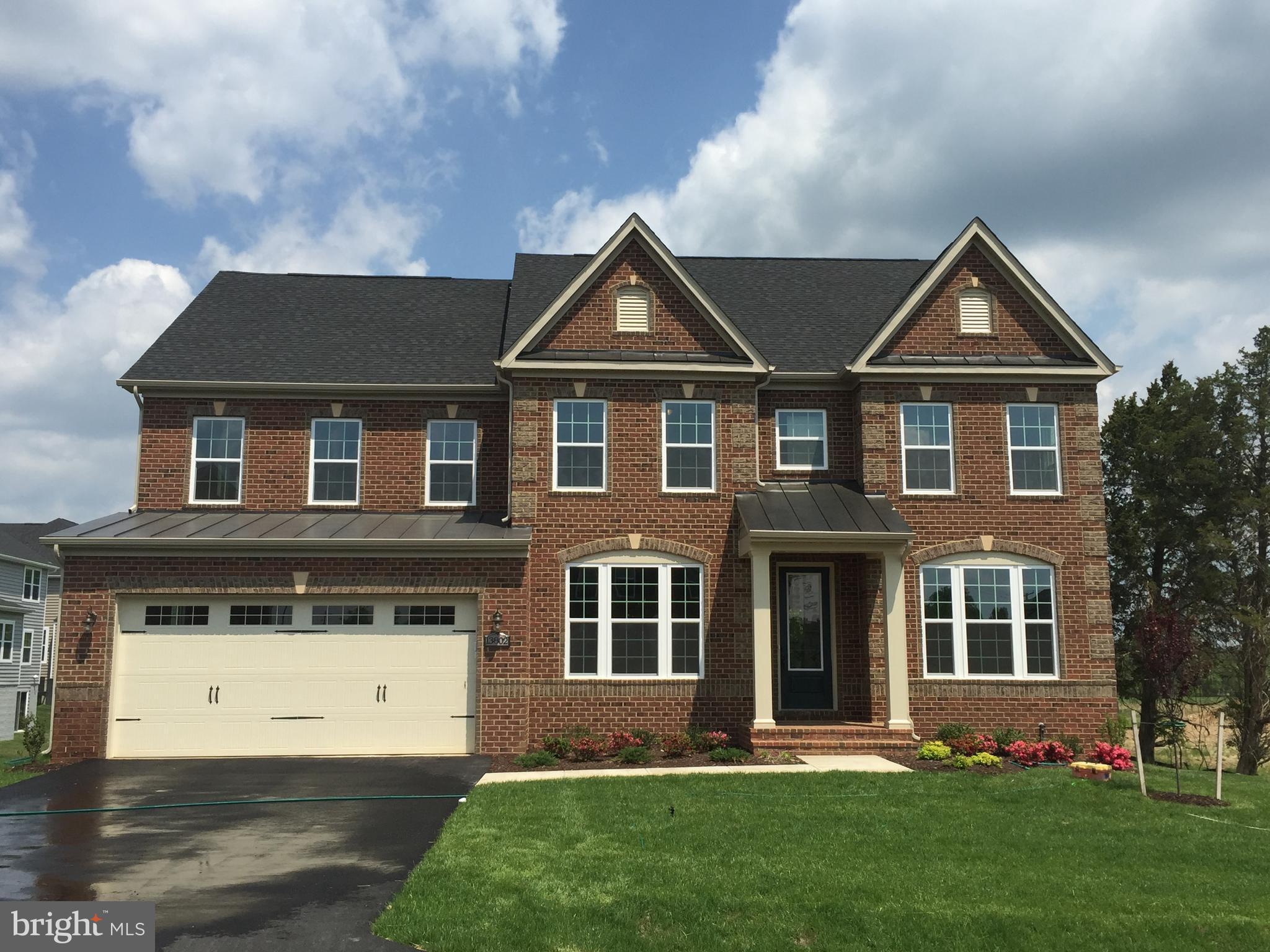 OAK CREEK - Residential