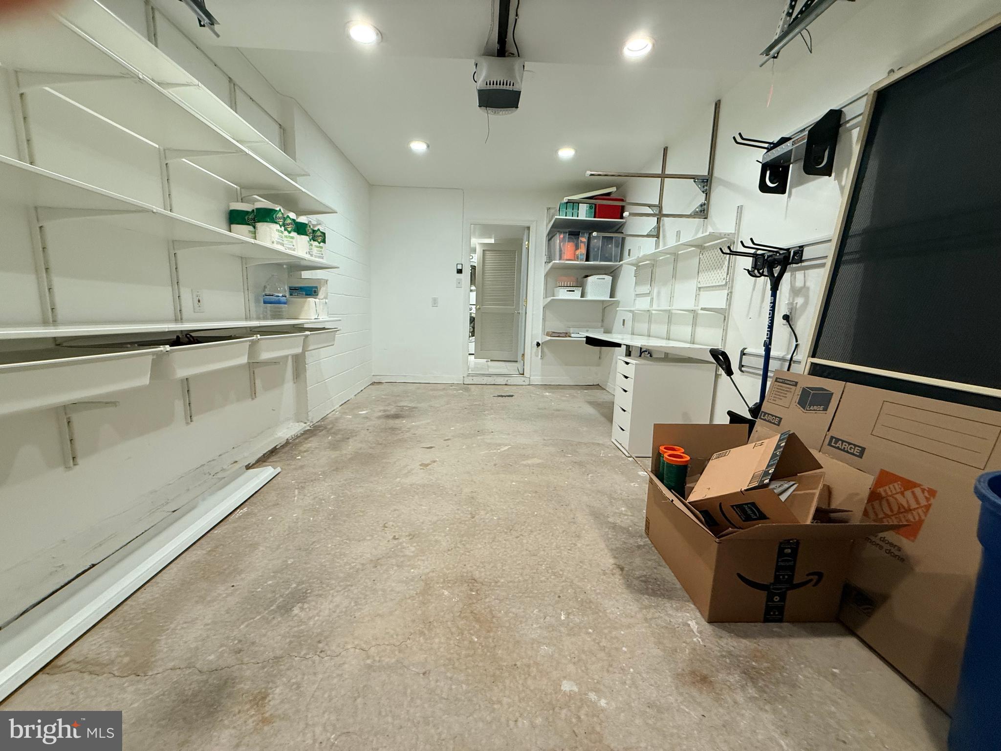 GLENNBROOK - Residential