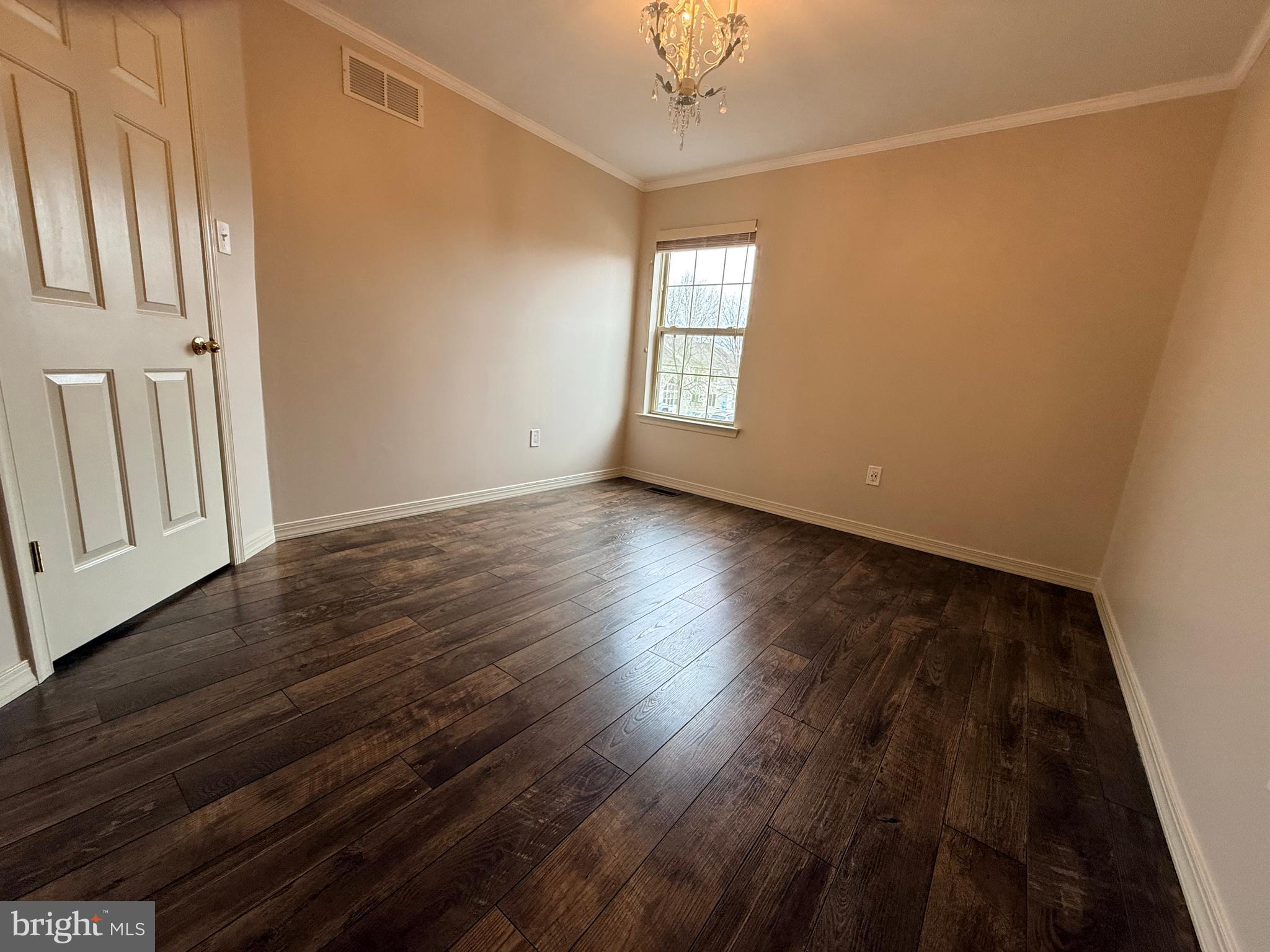 GLENNBROOK - Residential