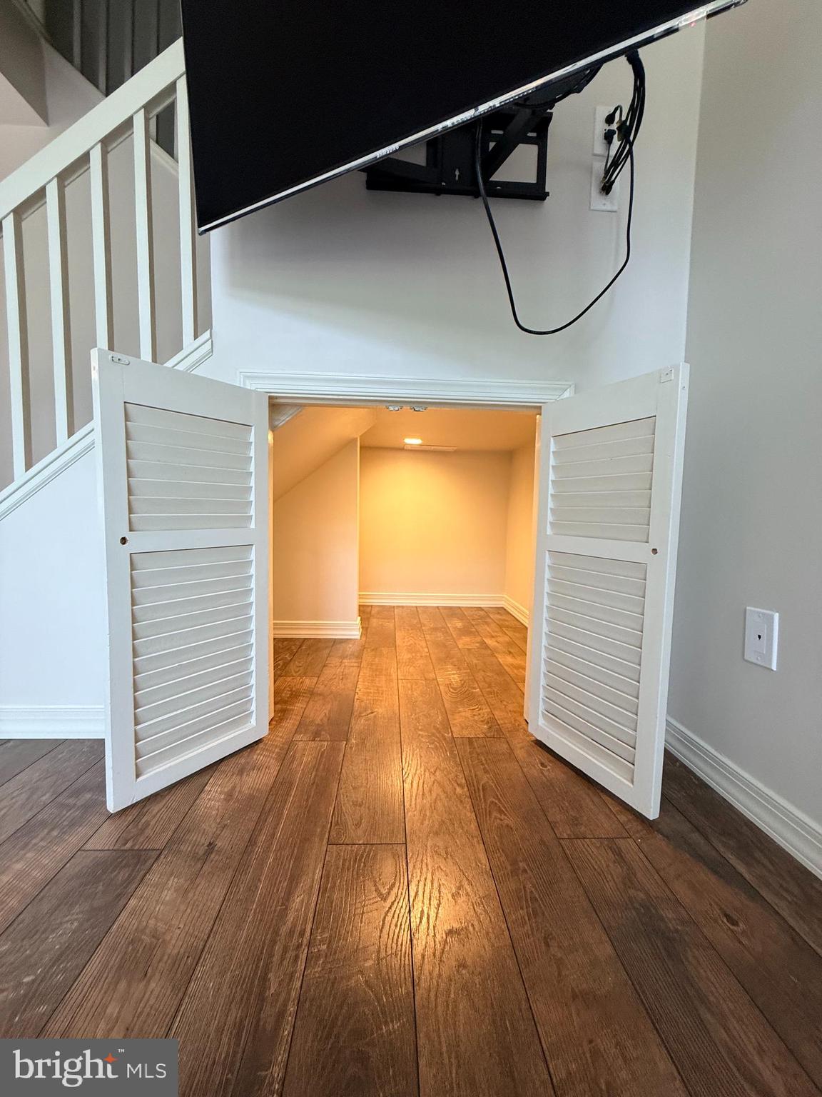 GLENNBROOK - Residential