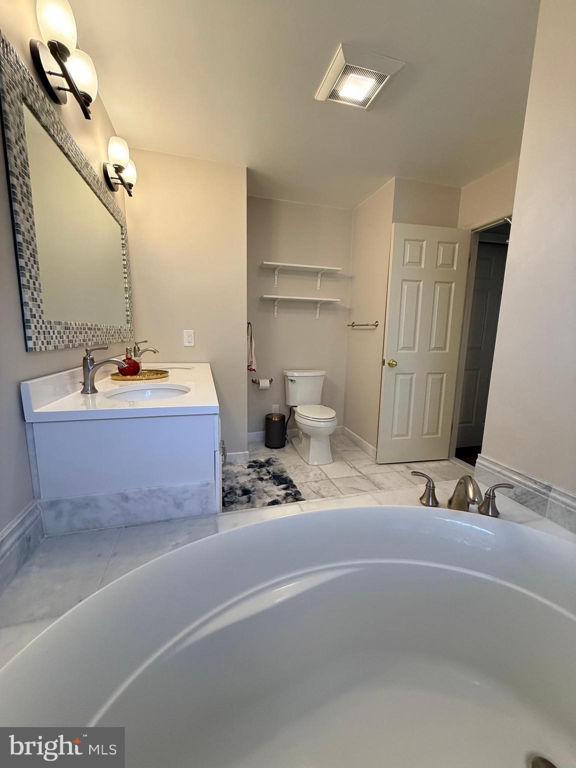 GLENNBROOK - Residential