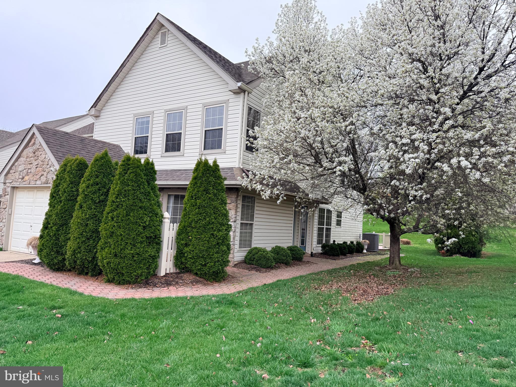 GLENNBROOK - Residential