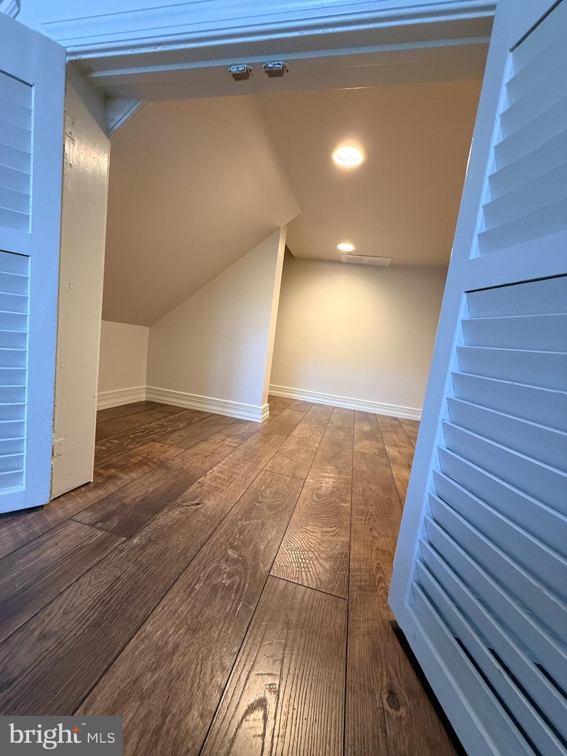 GLENNBROOK - Residential