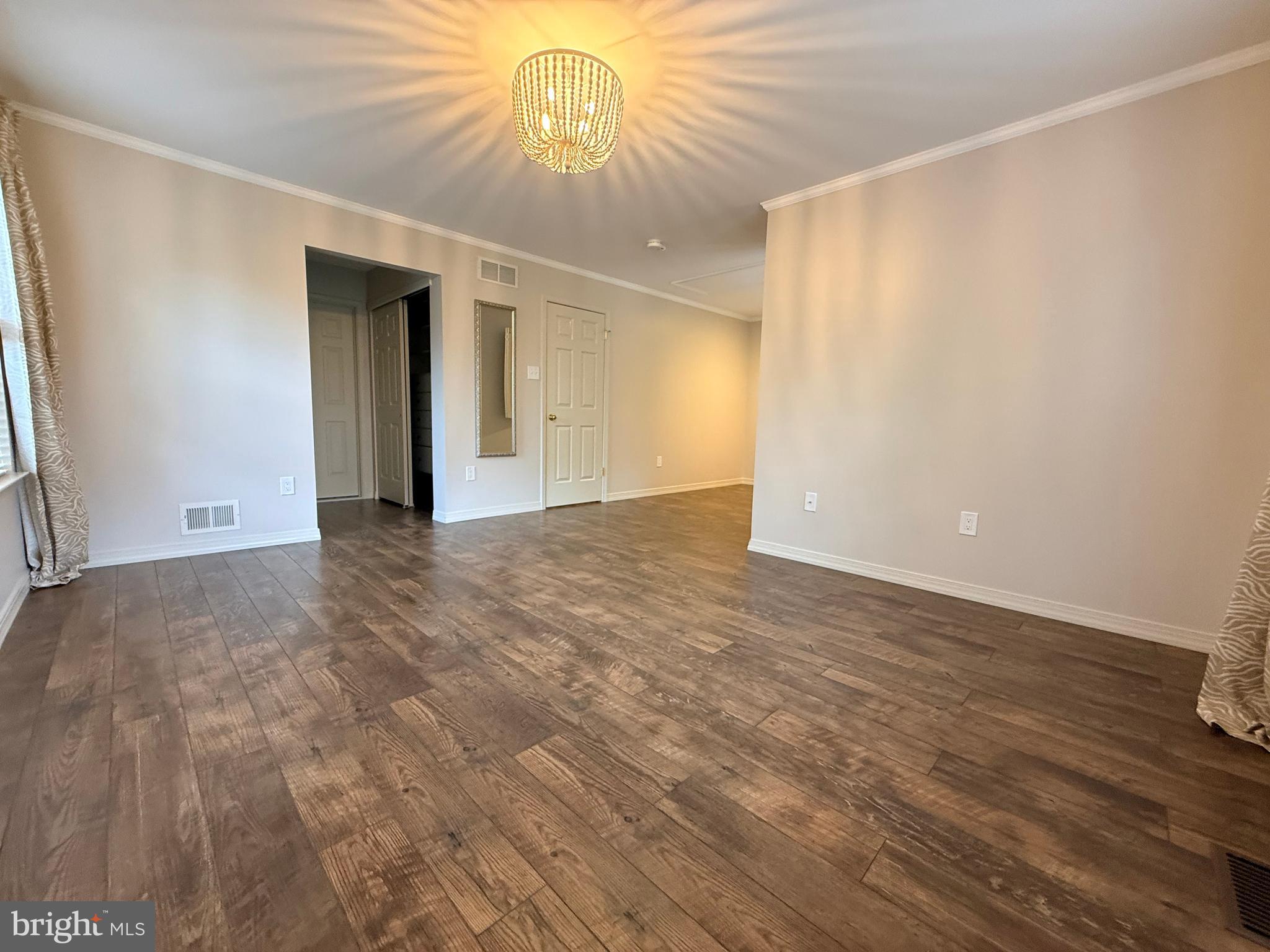 GLENNBROOK - Residential