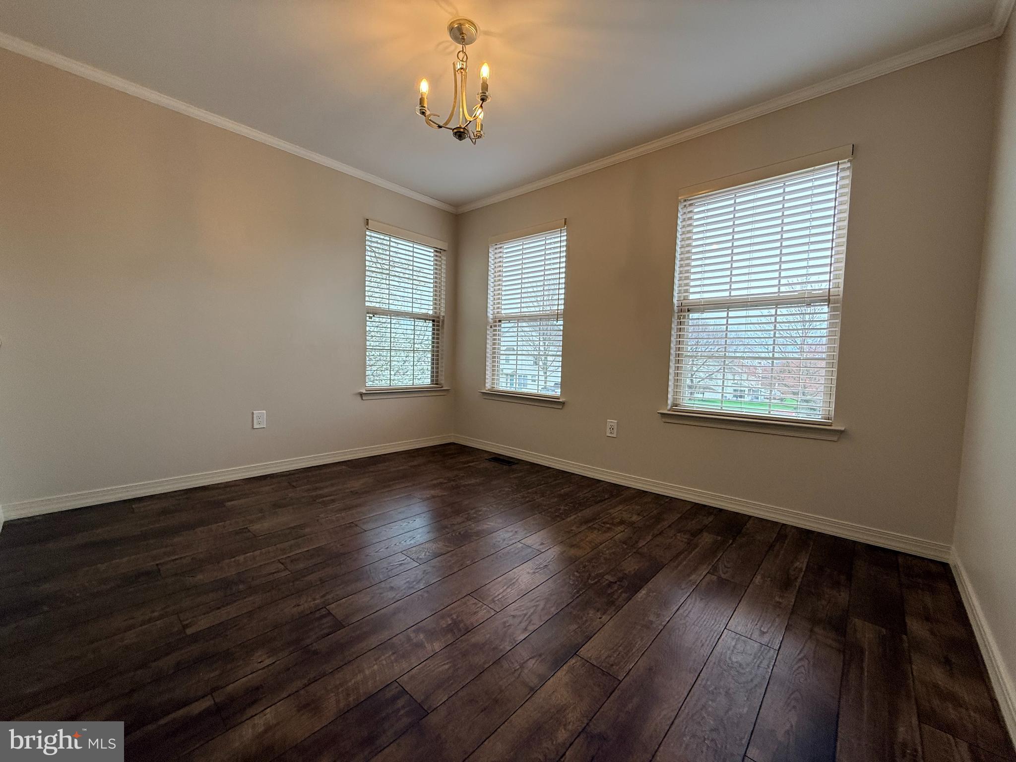 GLENNBROOK - Residential