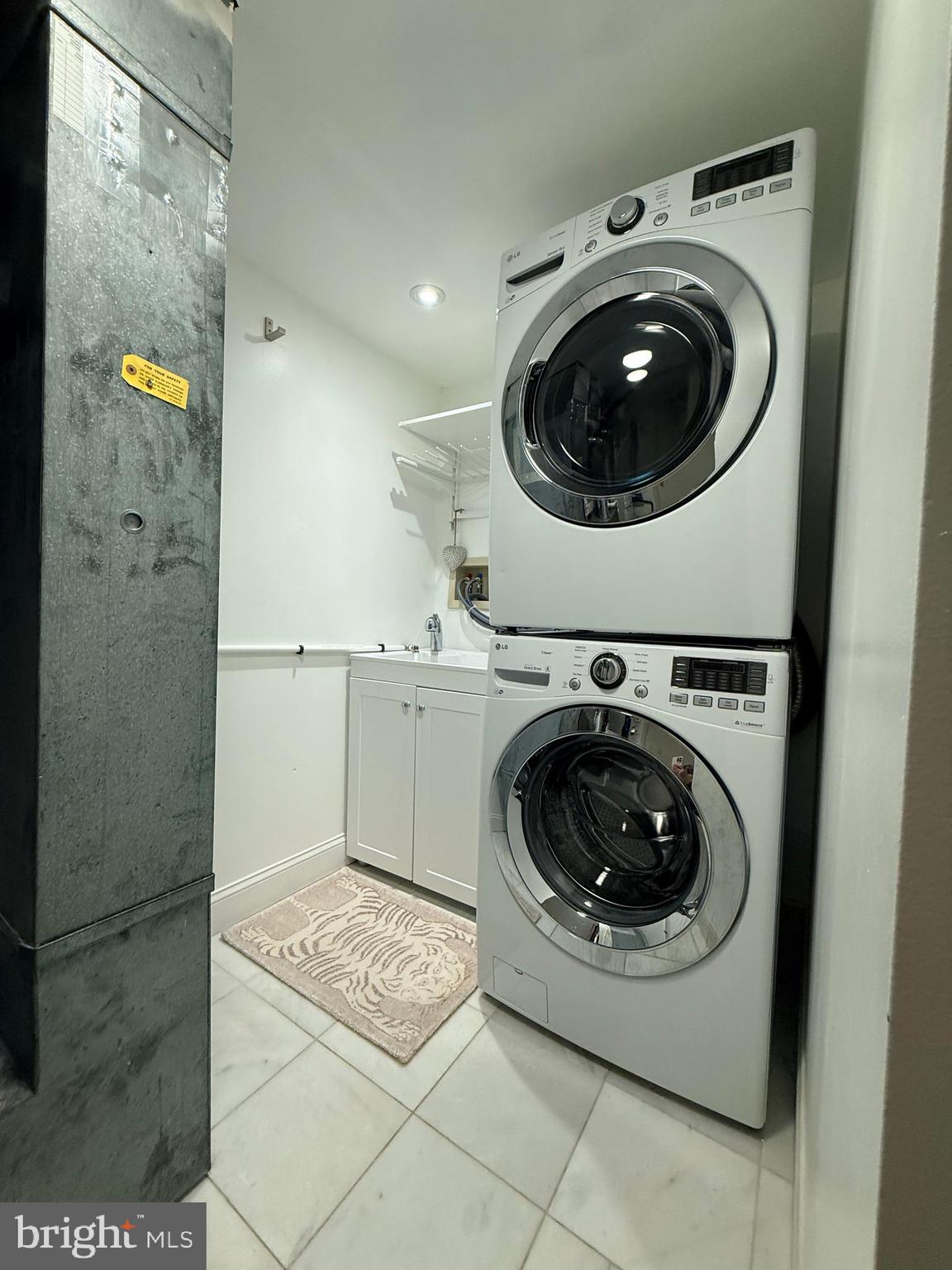 GLENNBROOK - Residential