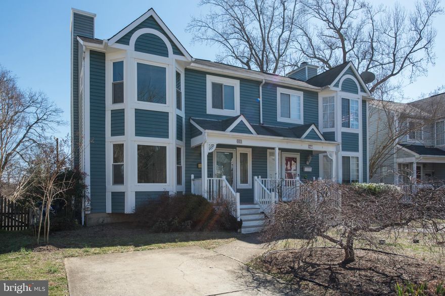 Spacious duplex with 3BR, 2.5BA.  Light, bright floor plan features eat-in kitchen, living room with fireplace and sliders to deck.  Master suite plus 2 BR and BA upstairs.  Finished lower level with sliders to patio.  Great opportunity for in-town living -- just minutes from Navy-Marine Corps stadium and downtown Annapolis shopping and restaurants.  Close to commuting routes to DC and Baltimore.  OWNER LOOKING FOR  STELLAR CREDIT AND QUALIFYING INCOME OF $65,000 PER YEAR.