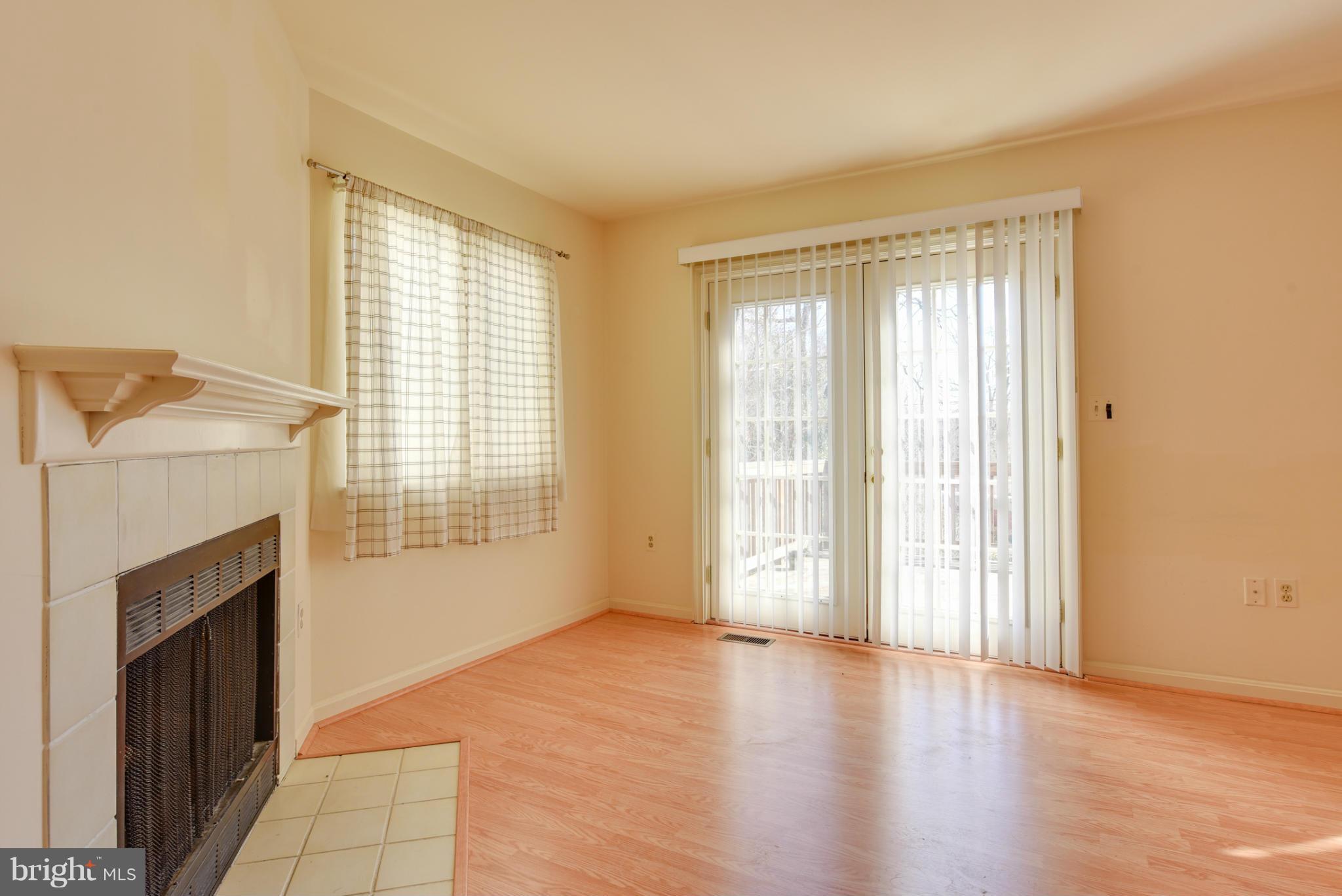 WINDMILLS OF ANNAPOLIS - Residential Lease