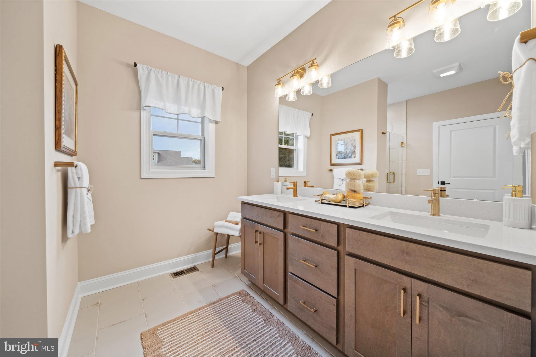 THE VINES OF SANDHILL - Residential