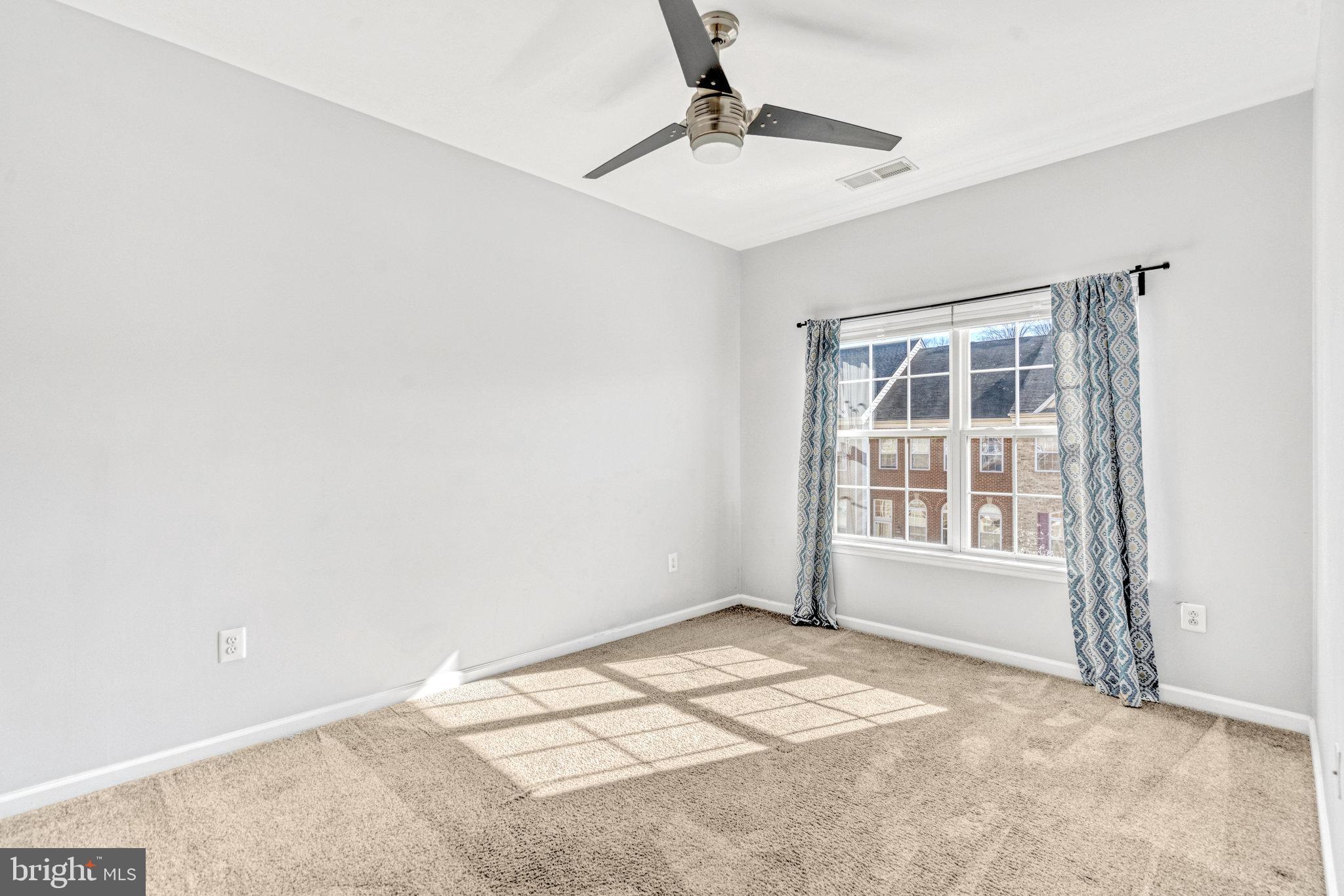 MANASSAS PARK STATION - Residential