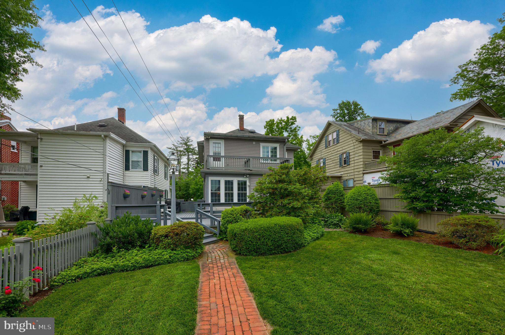 LITITZ BOROUGH - Residential