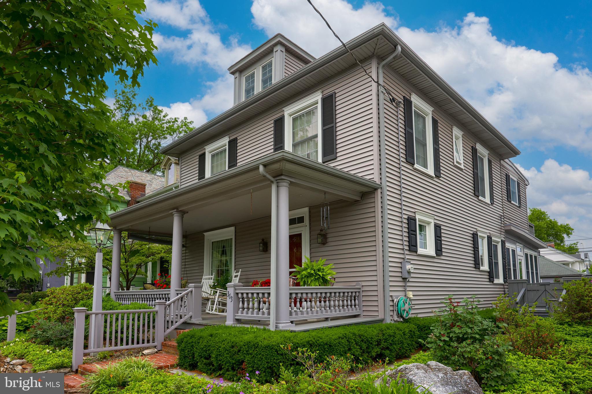 LITITZ BOROUGH - Residential