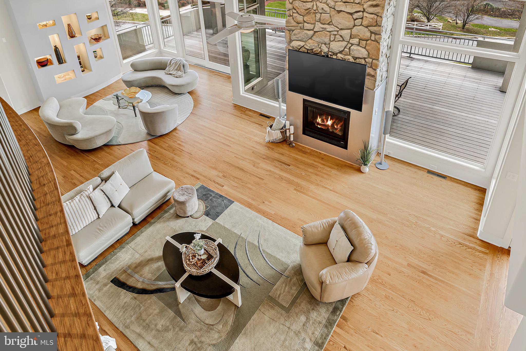 RIVER BEND - Residential
