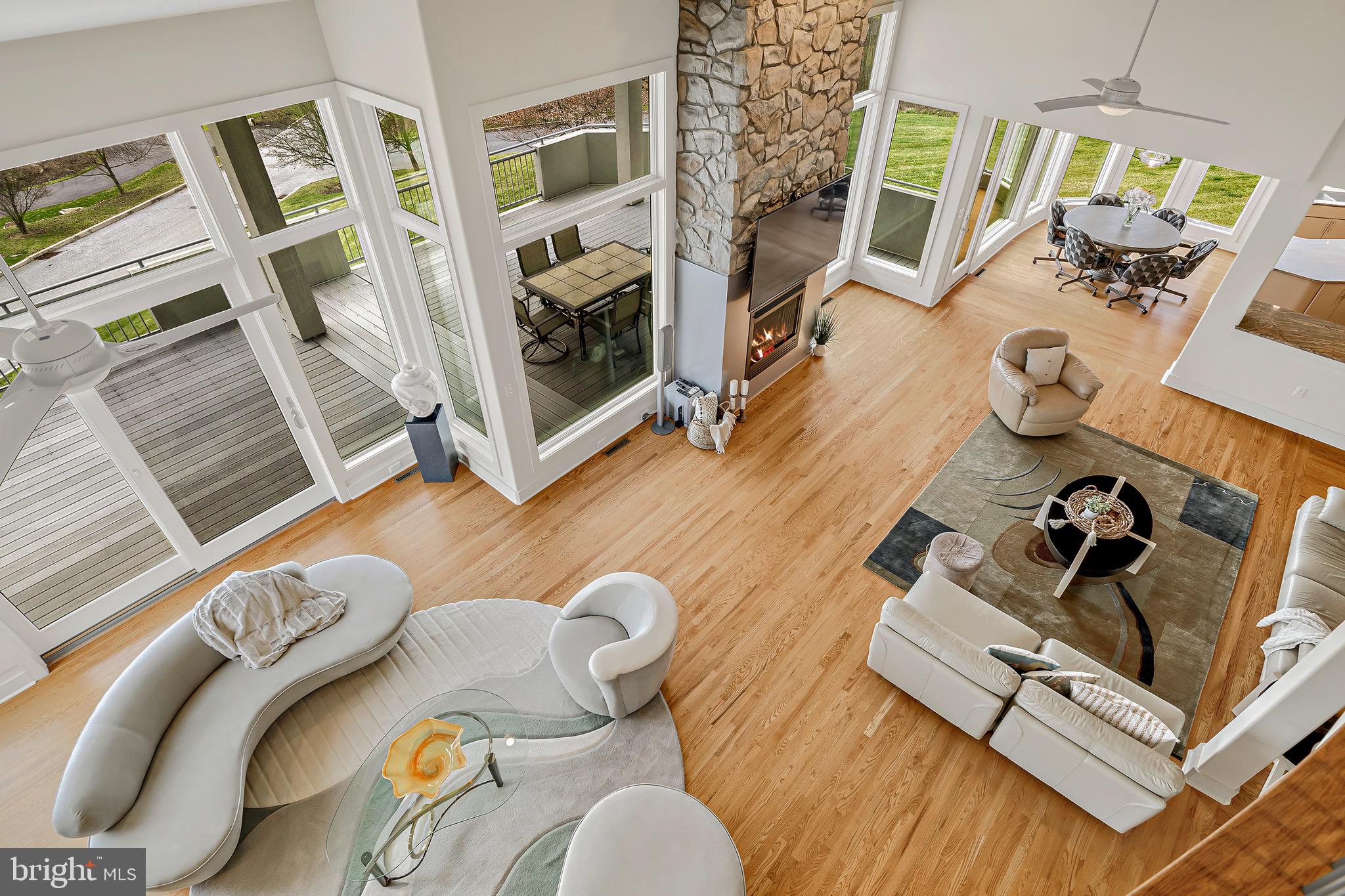 RIVER BEND - Residential