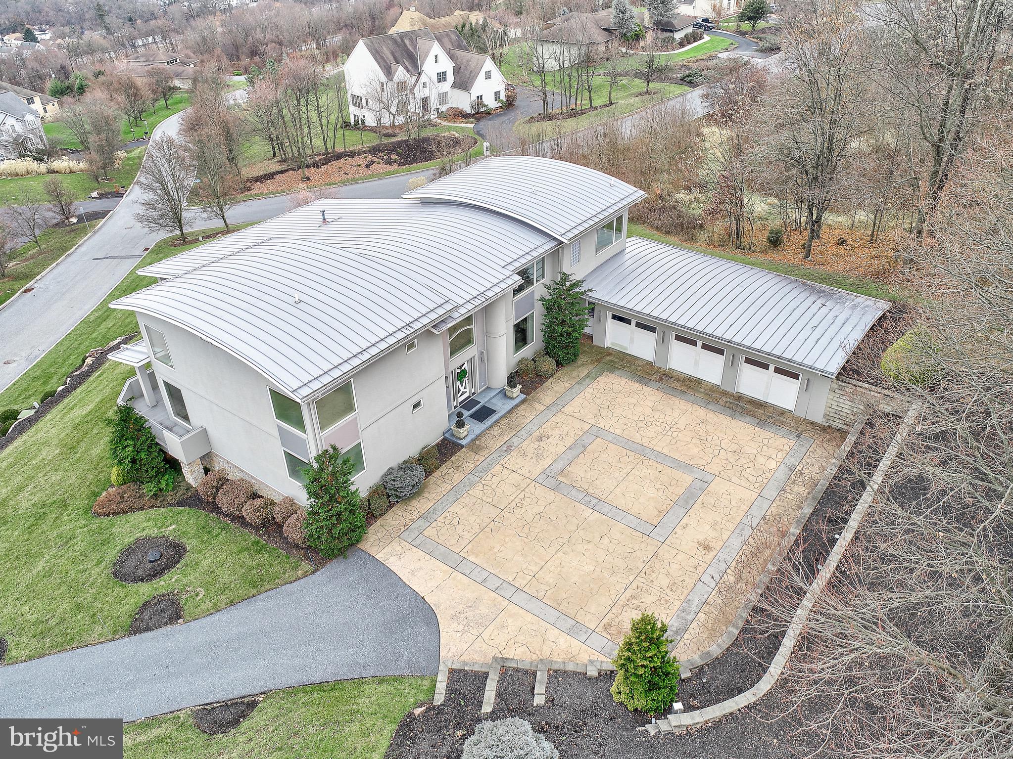 RIVER BEND - Residential