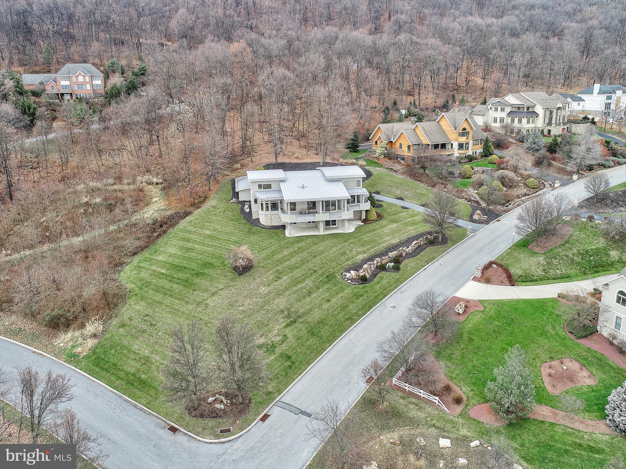 RIVER BEND - Residential
