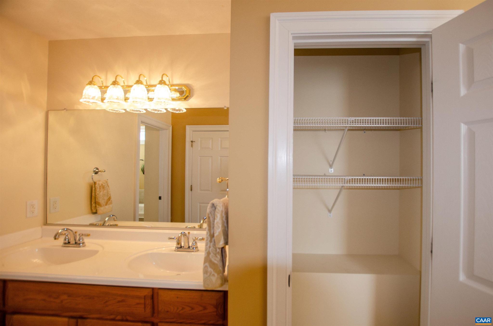 ANA MARIE ESTATES - Residential