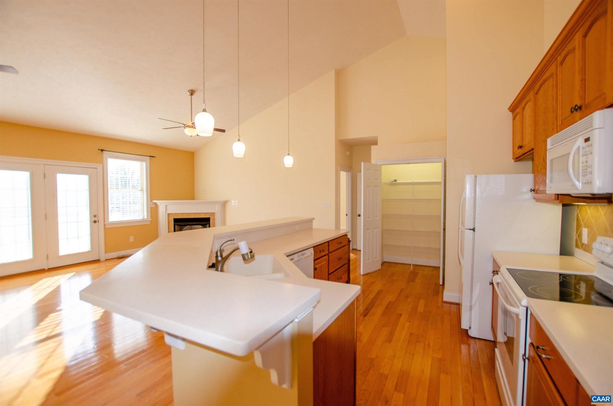 ANA MARIE ESTATES - Residential