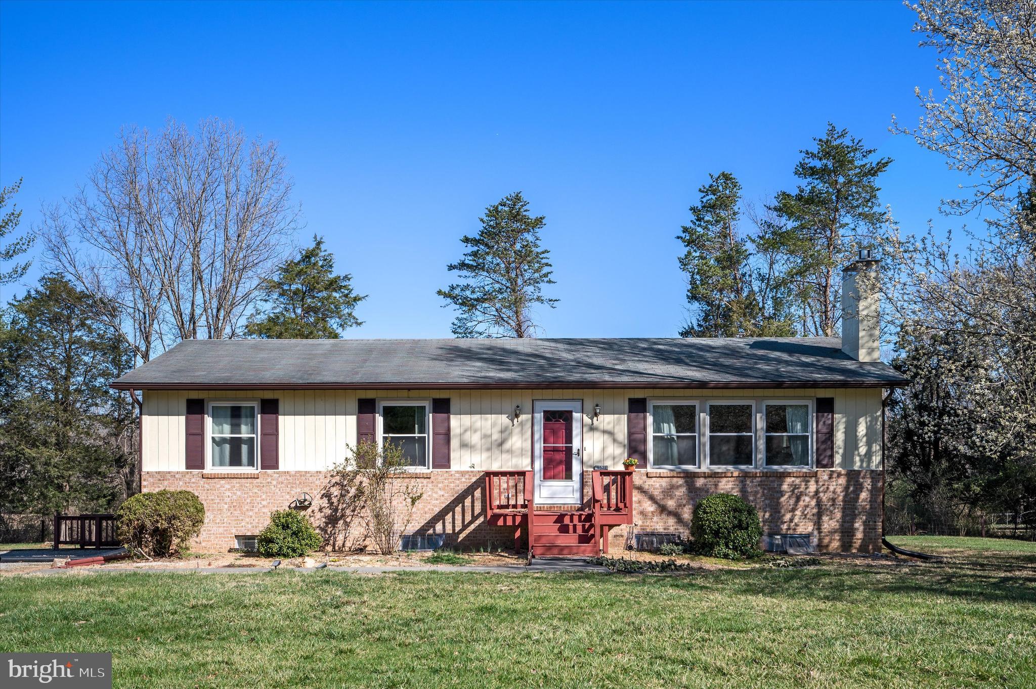 6521 HOWELLSVILLE ROAD