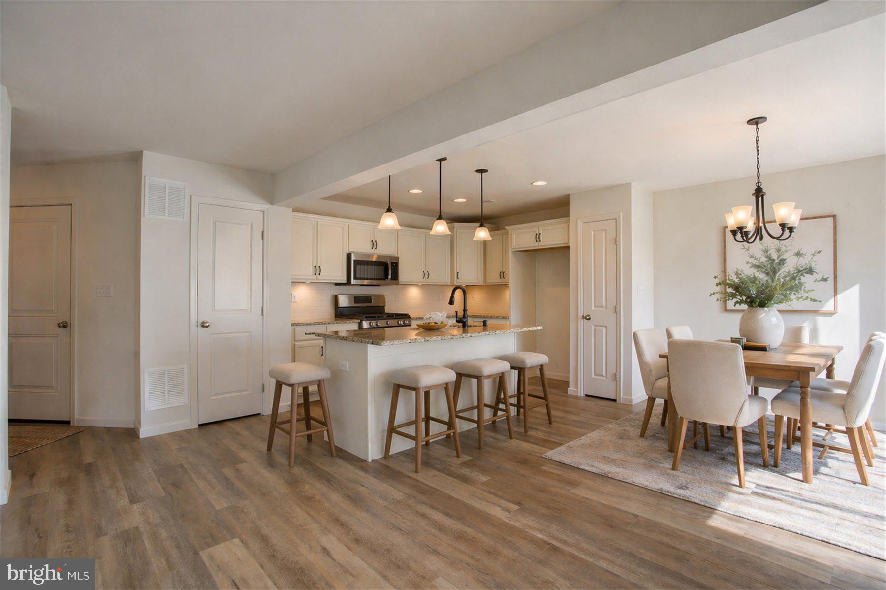 DICKINSON PLACE - Residential