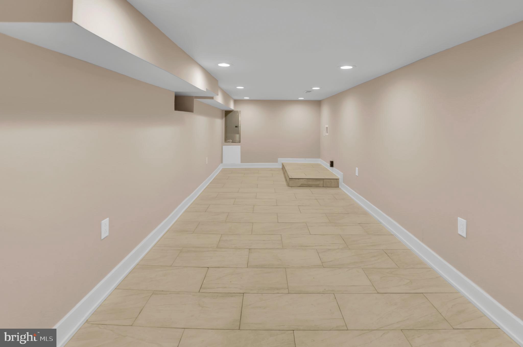 WEST PHILADELPHIA - Residential