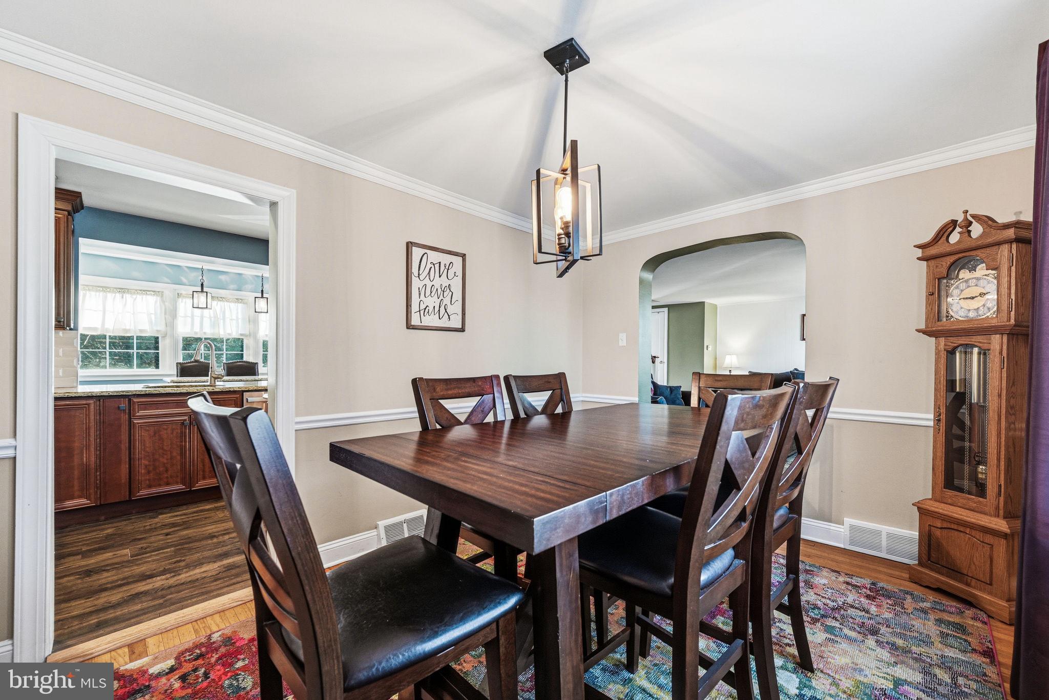 COLONIAL PARK - Residential