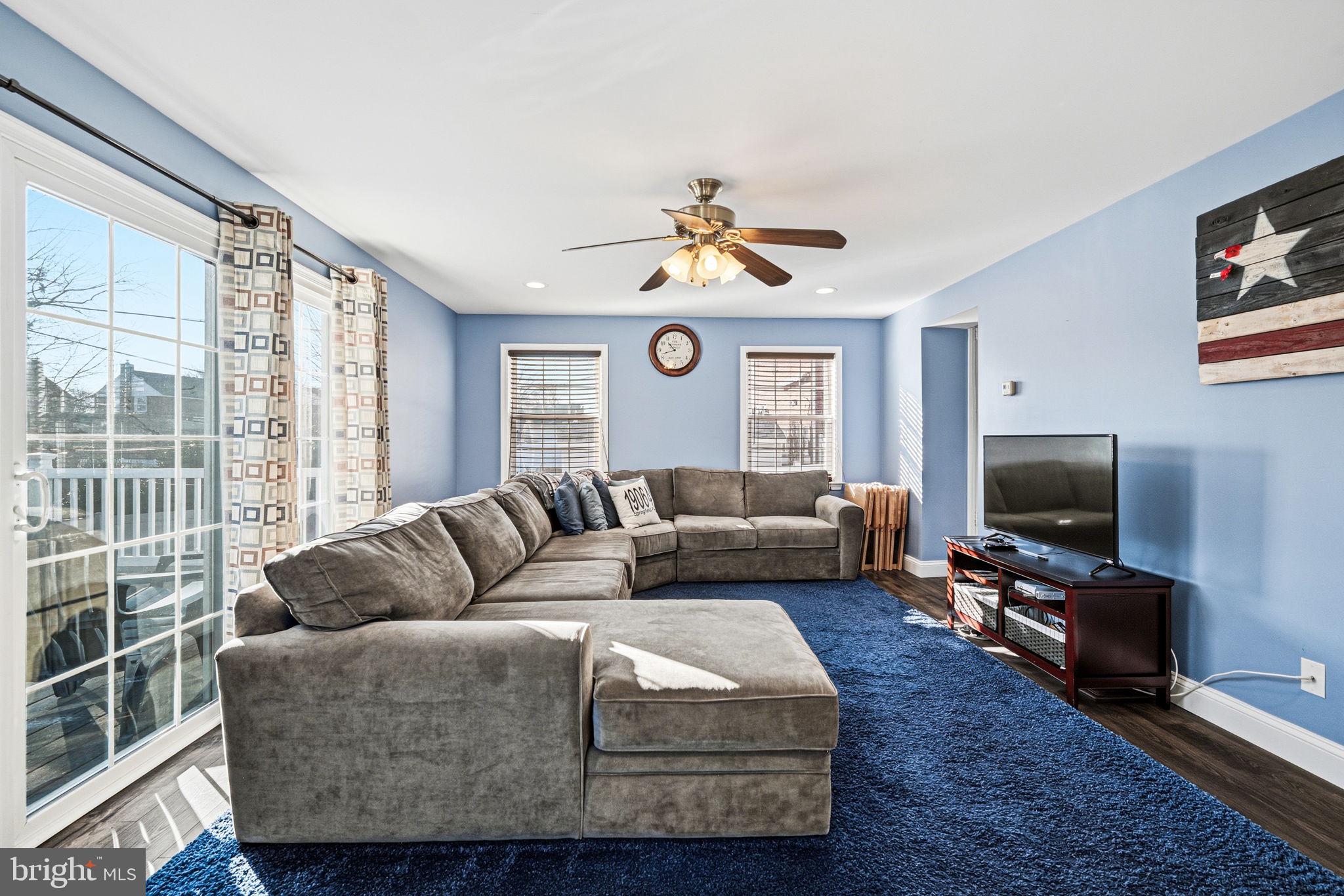 COLONIAL PARK - Residential