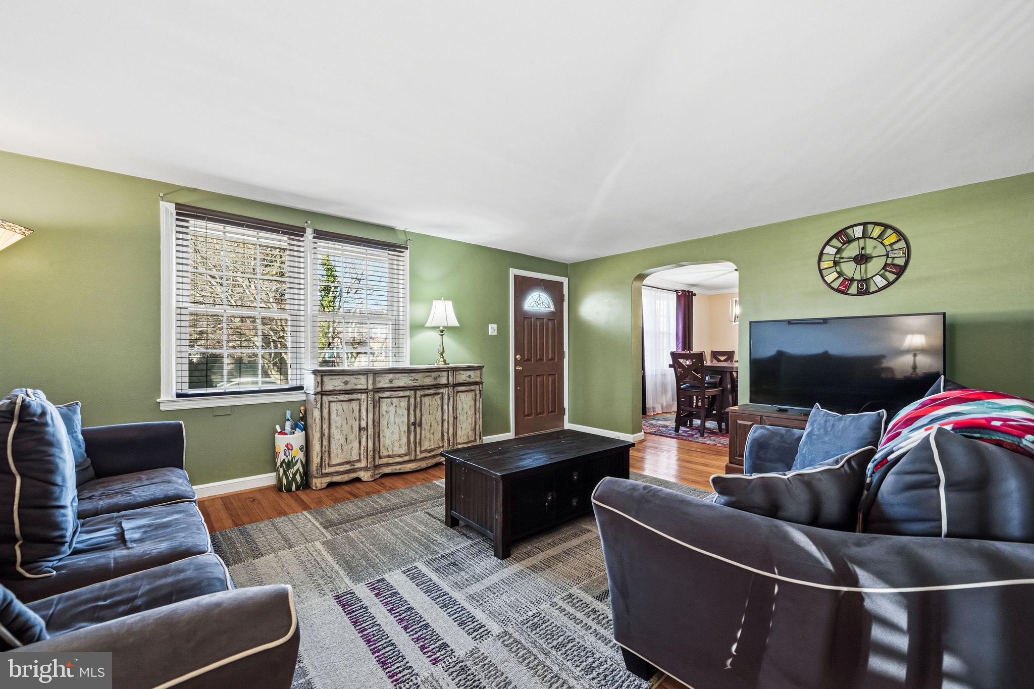 COLONIAL PARK - Residential