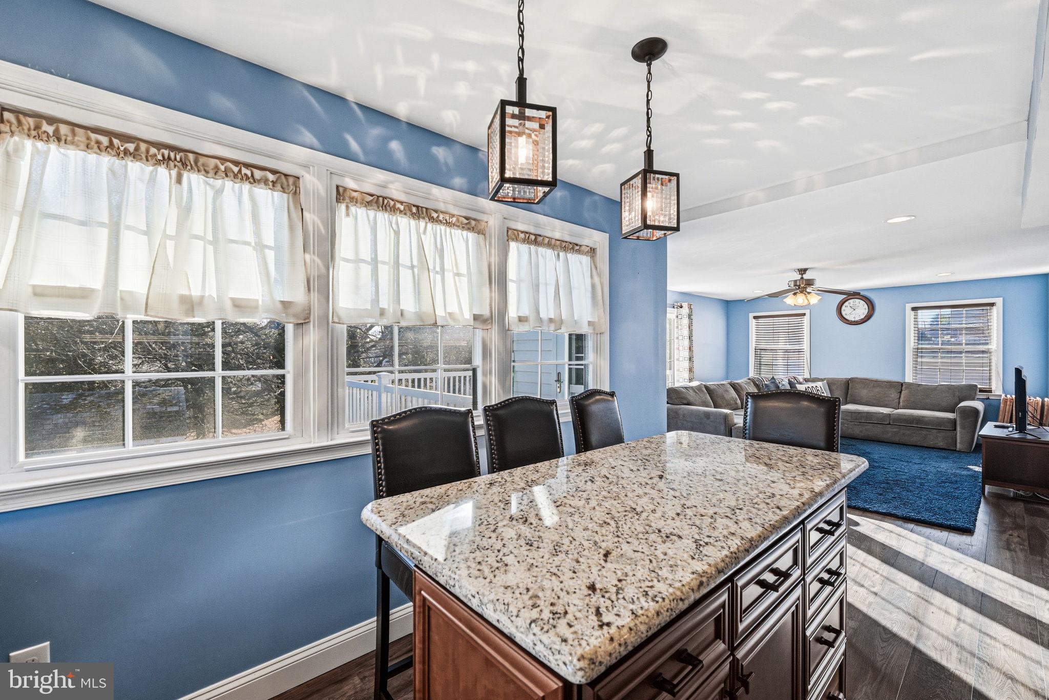 COLONIAL PARK - Residential