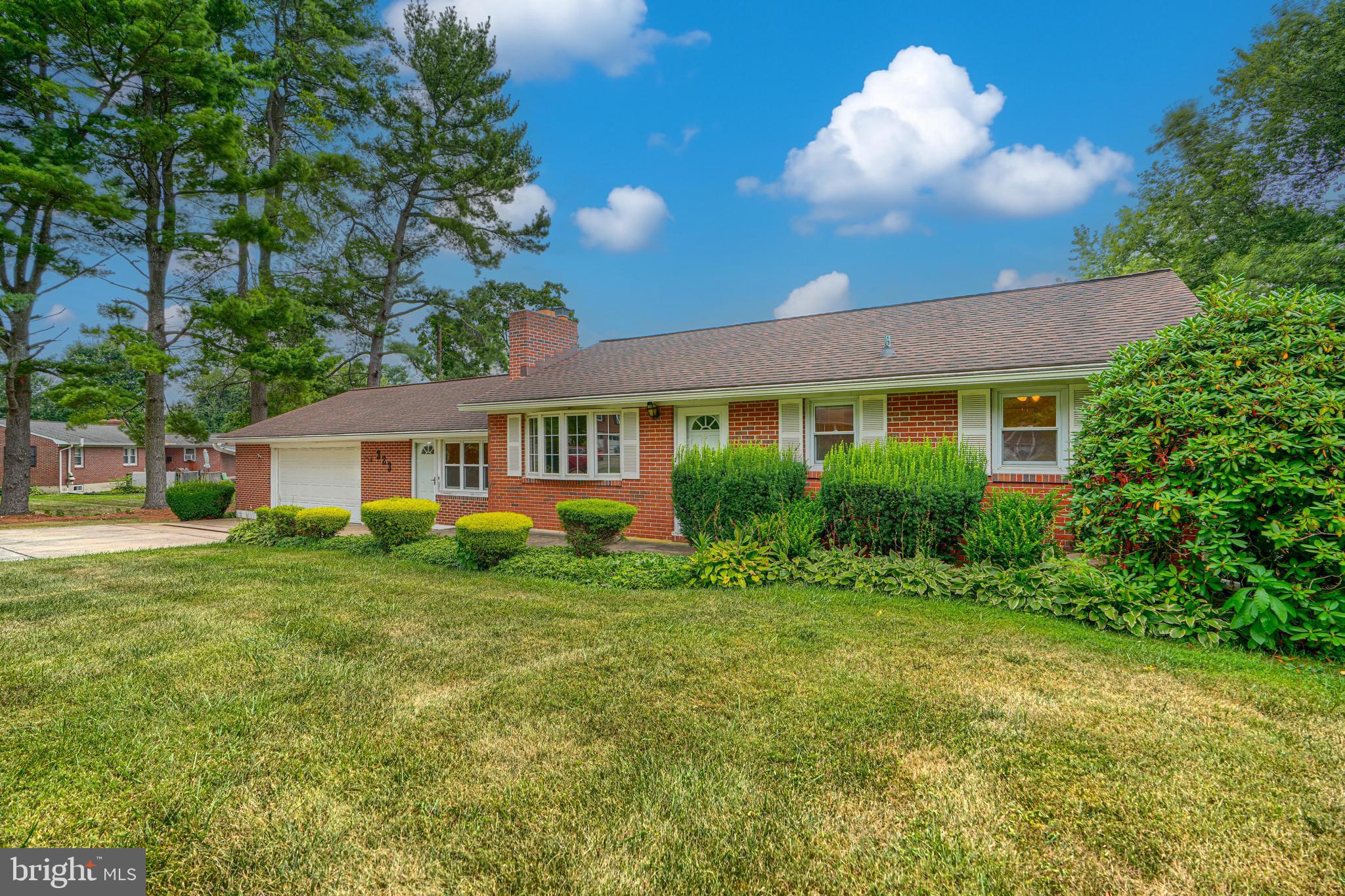 323 MONTGOMERY DRIVE