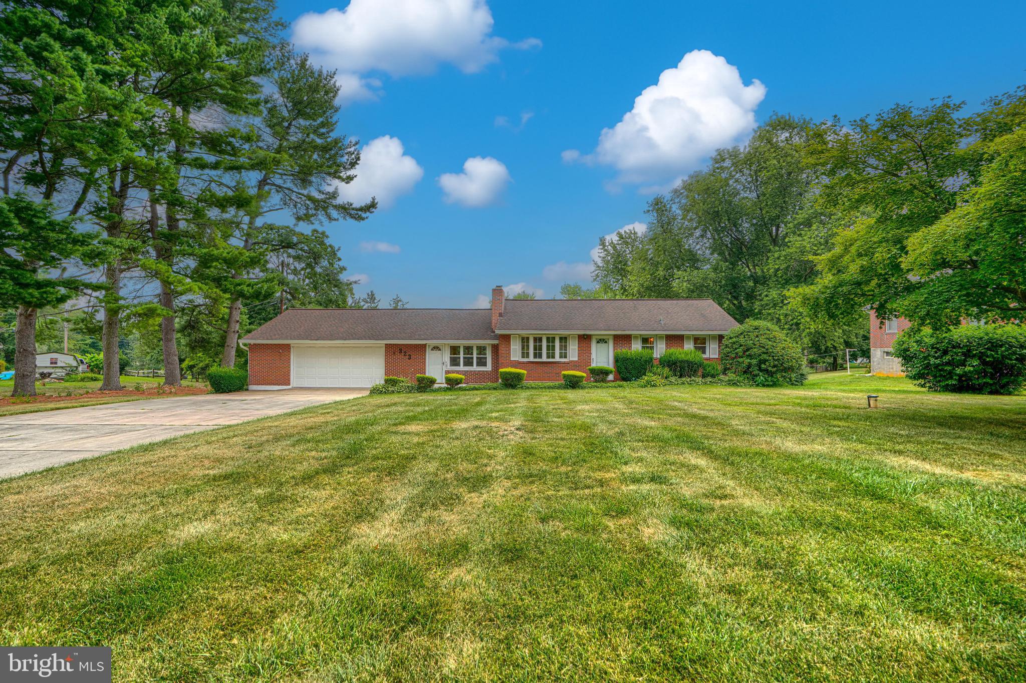323 MONTGOMERY DRIVE