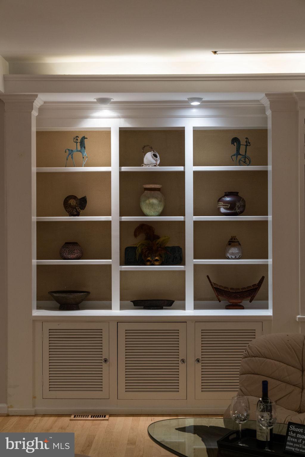 ANNANDALE - Residential