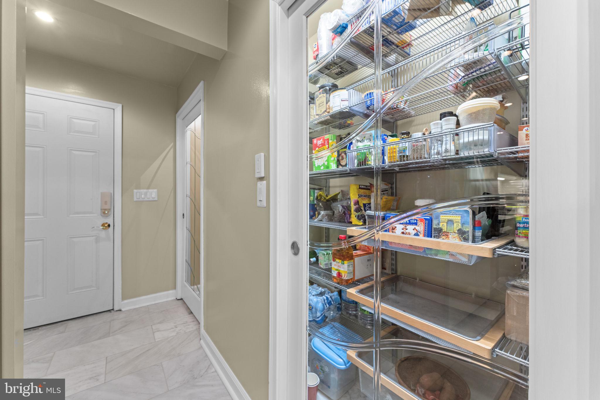 ANNANDALE - Residential