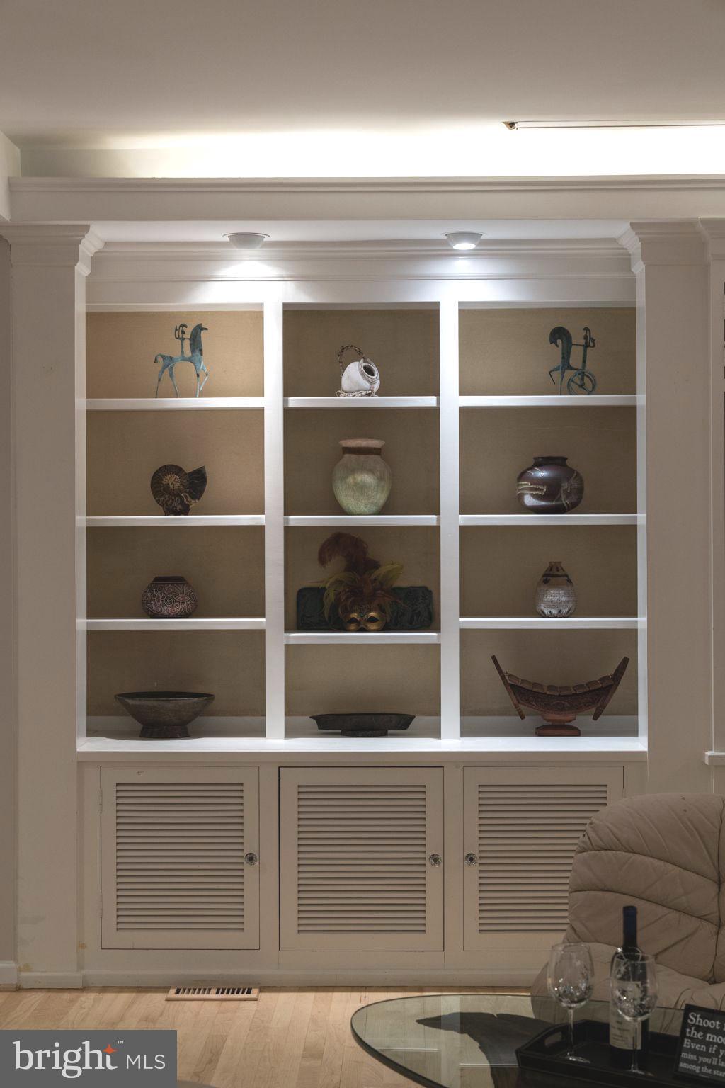 ANNANDALE - Residential