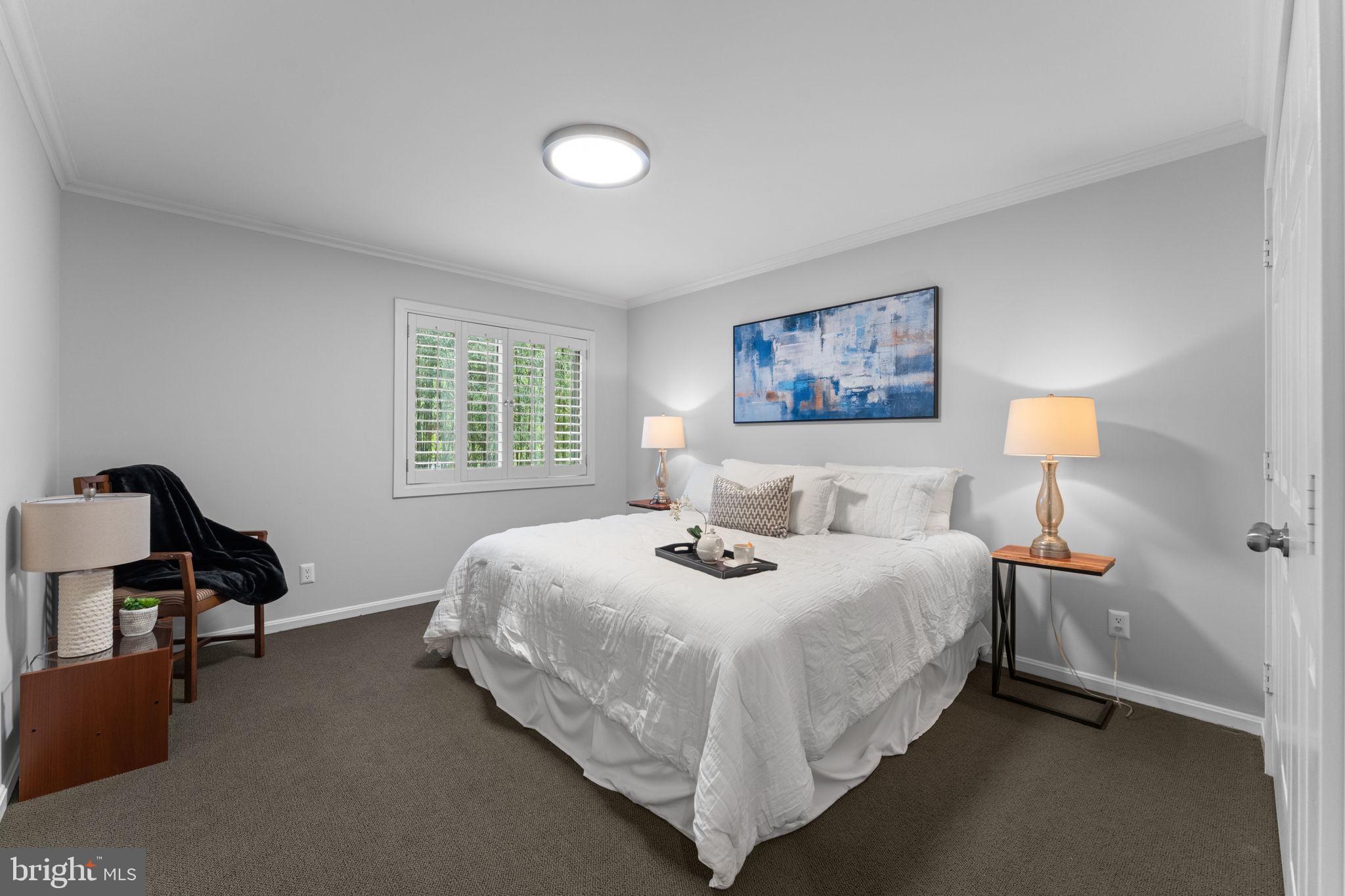 ANNANDALE - Residential