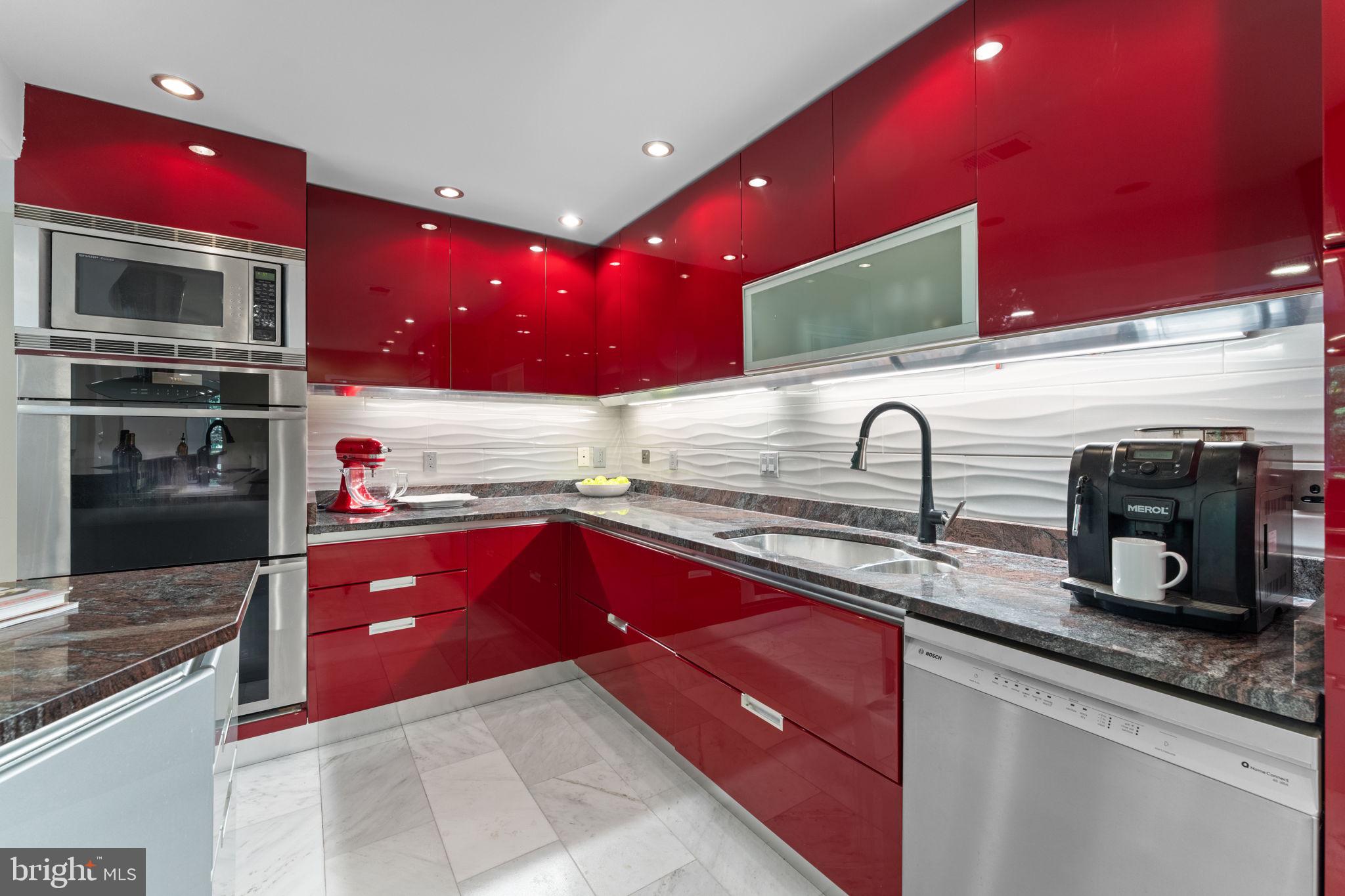 ANNANDALE - Residential