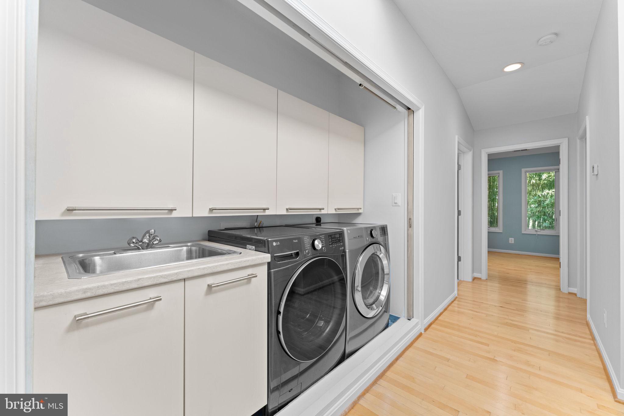 ANNANDALE - Residential