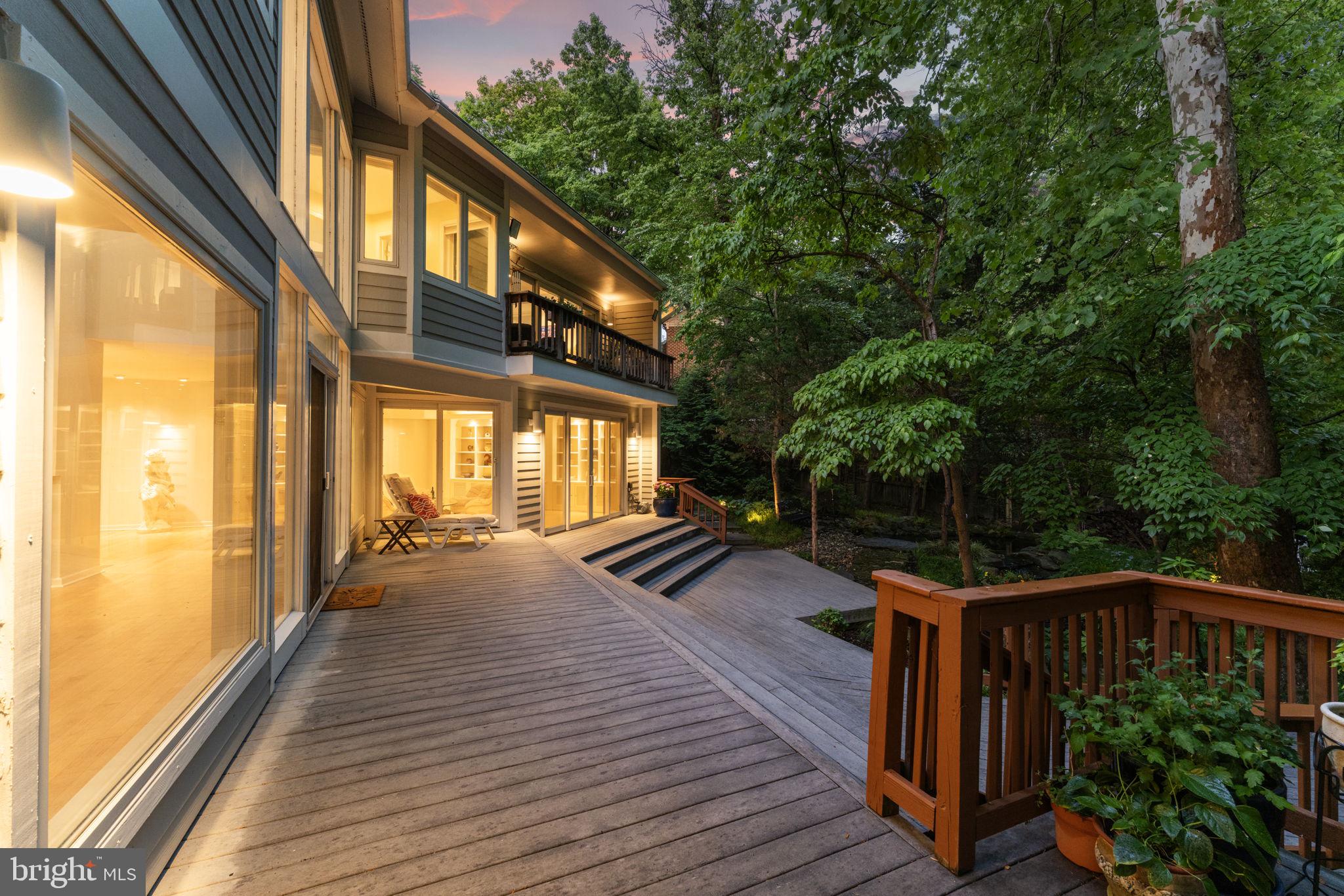 6829 LITTLE RIVER TURNPIKE