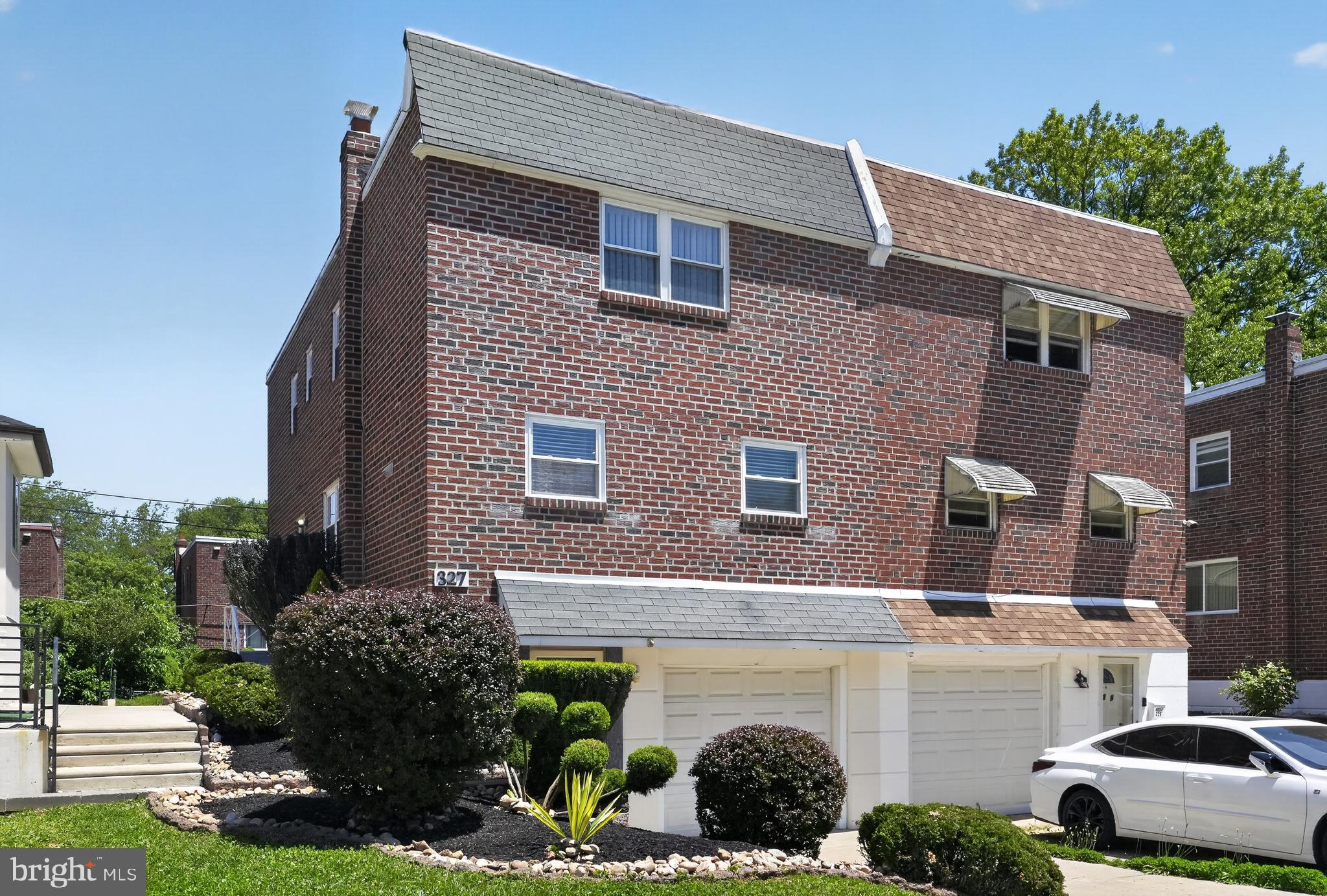 327 NANDINA STREET