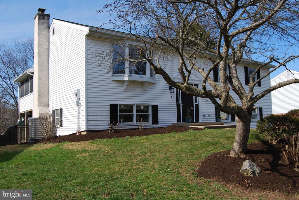 Photo of 2292 Bob White Lane, LANCASTER, PA 17601 (MLS # PALA2083846)