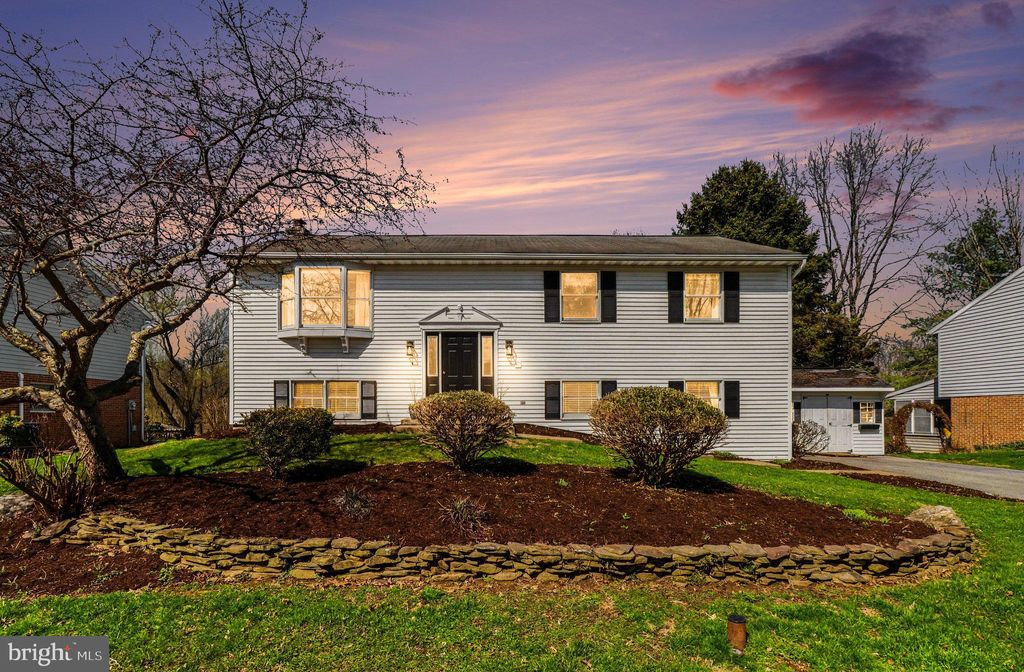 Photo of 2292 Bob White Lane, LANCASTER, PA 17601 (MLS # PALA2083846)