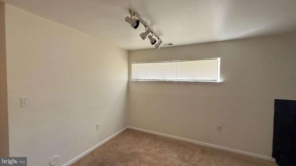 LODGE AT MCDONGH - Residential